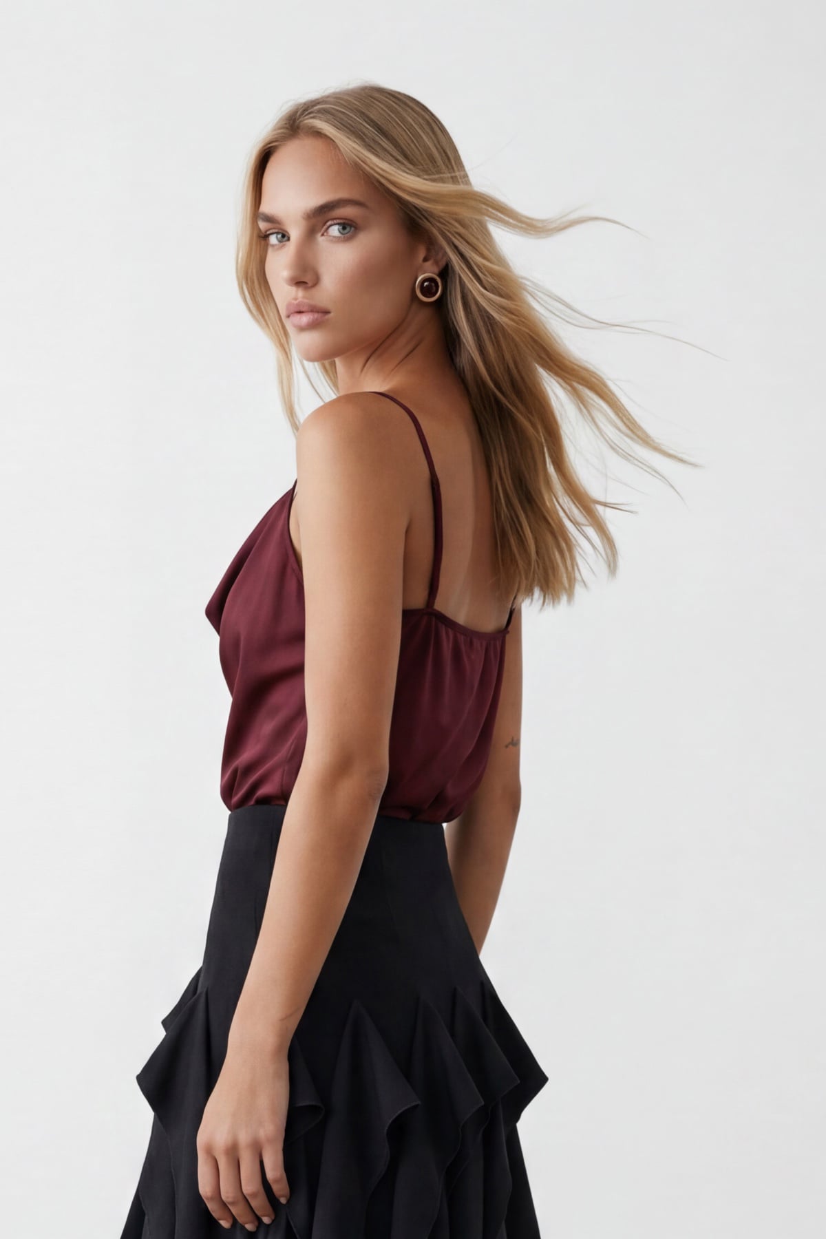 Kadın BORDO DEGAJE YAKA İP ASKILI SANDY KUMAŞ BLUZ ALC-X13448