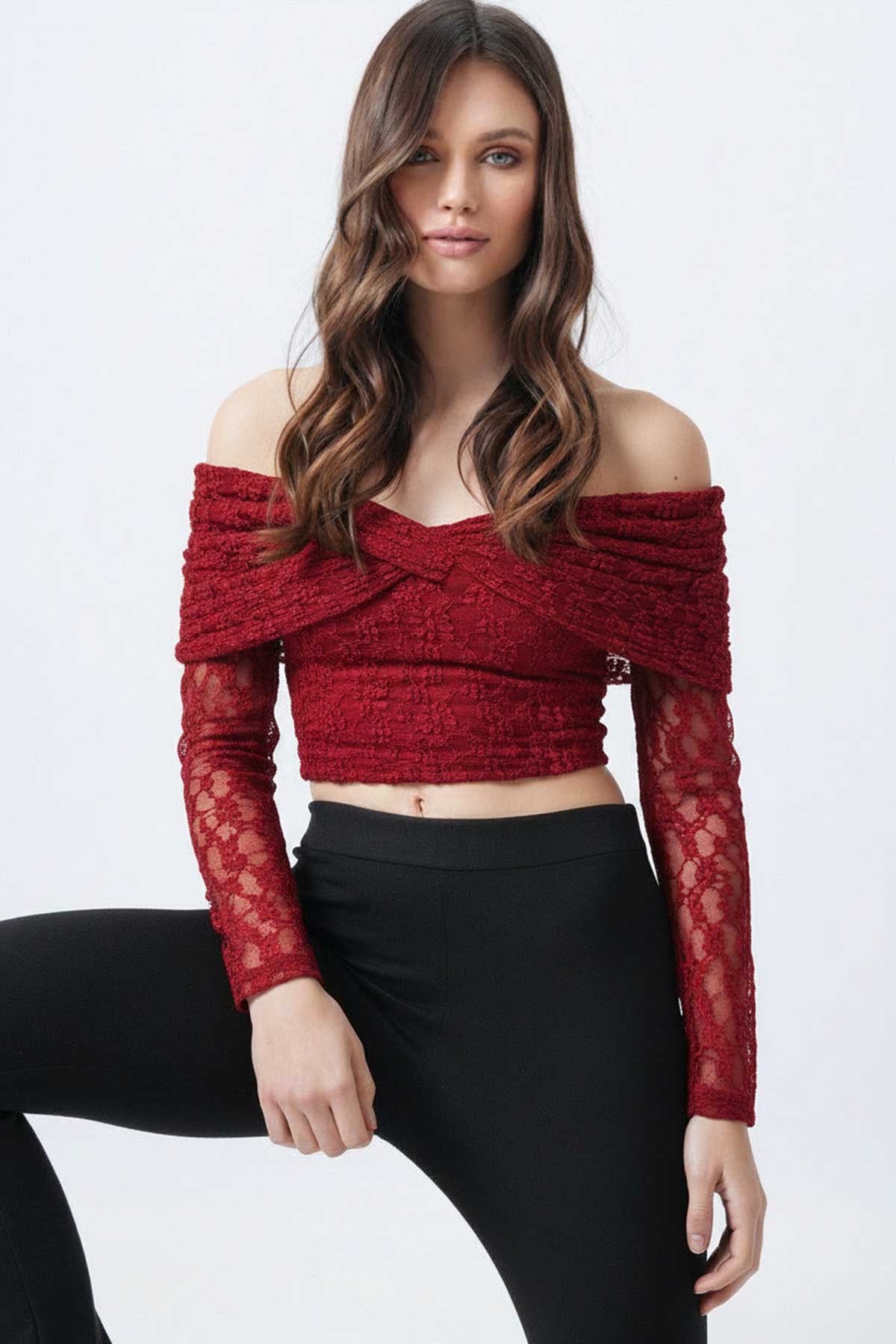 Kadın Bordo Madonna Yaka İçi Astarlı Dantel Bluz Alc-X15192