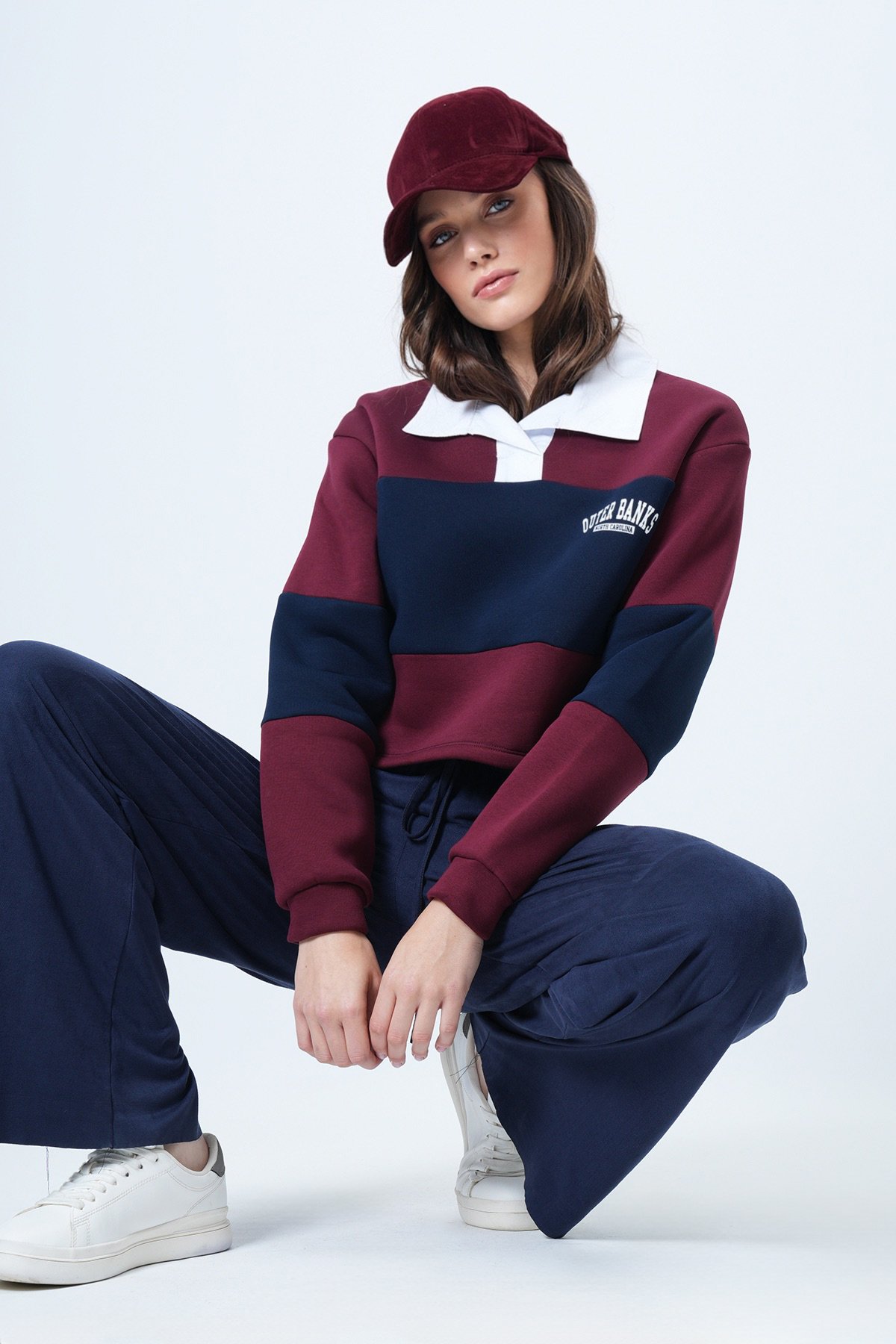 Kadın BORDO Renk Bloklu Polo Yaka Sweatshirt VS01549