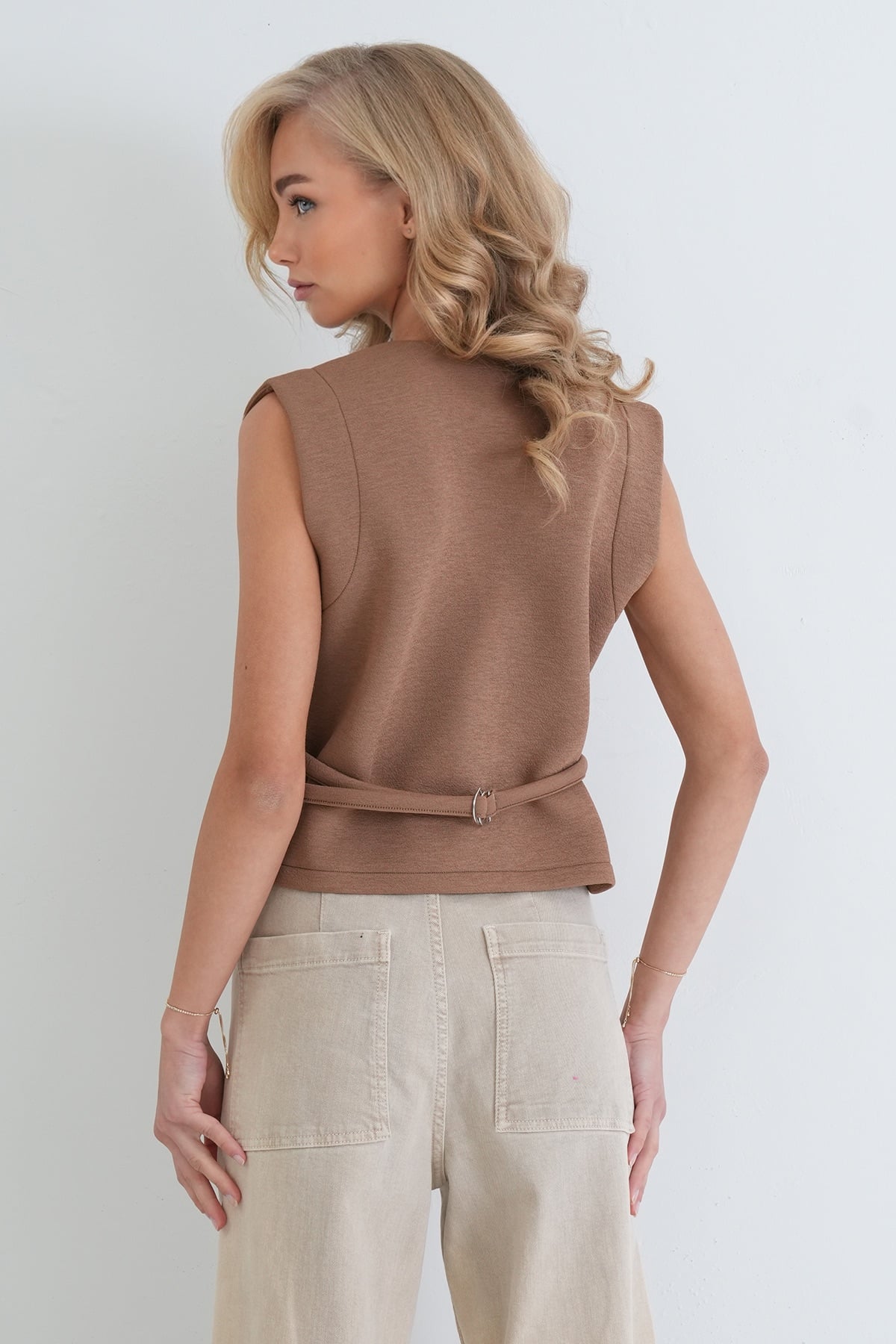 Kadın CAMEL BELİ AYARLANABİLİR DİKİŞ DETAYLI YELEK ALC-X14408