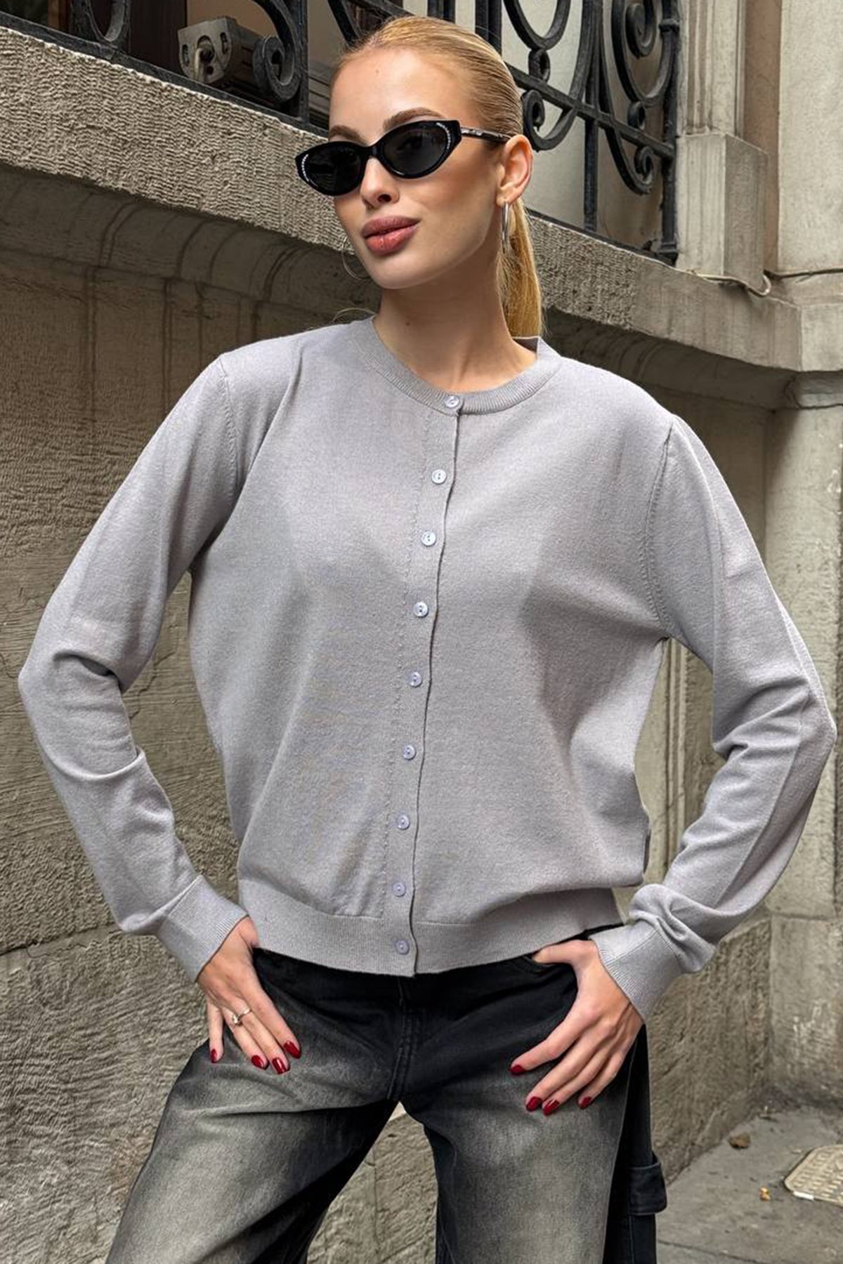 Kadın GRİ Bisiklet Yaka Düğmeli Triko Hırka VS01640