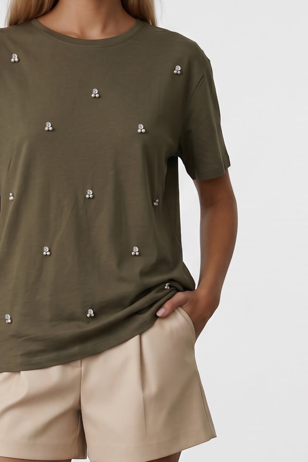 Kadın Haki Bisiklet Yaka Oversize İnci Ve Taş İşlemeli T-Shirt ALC-X11964