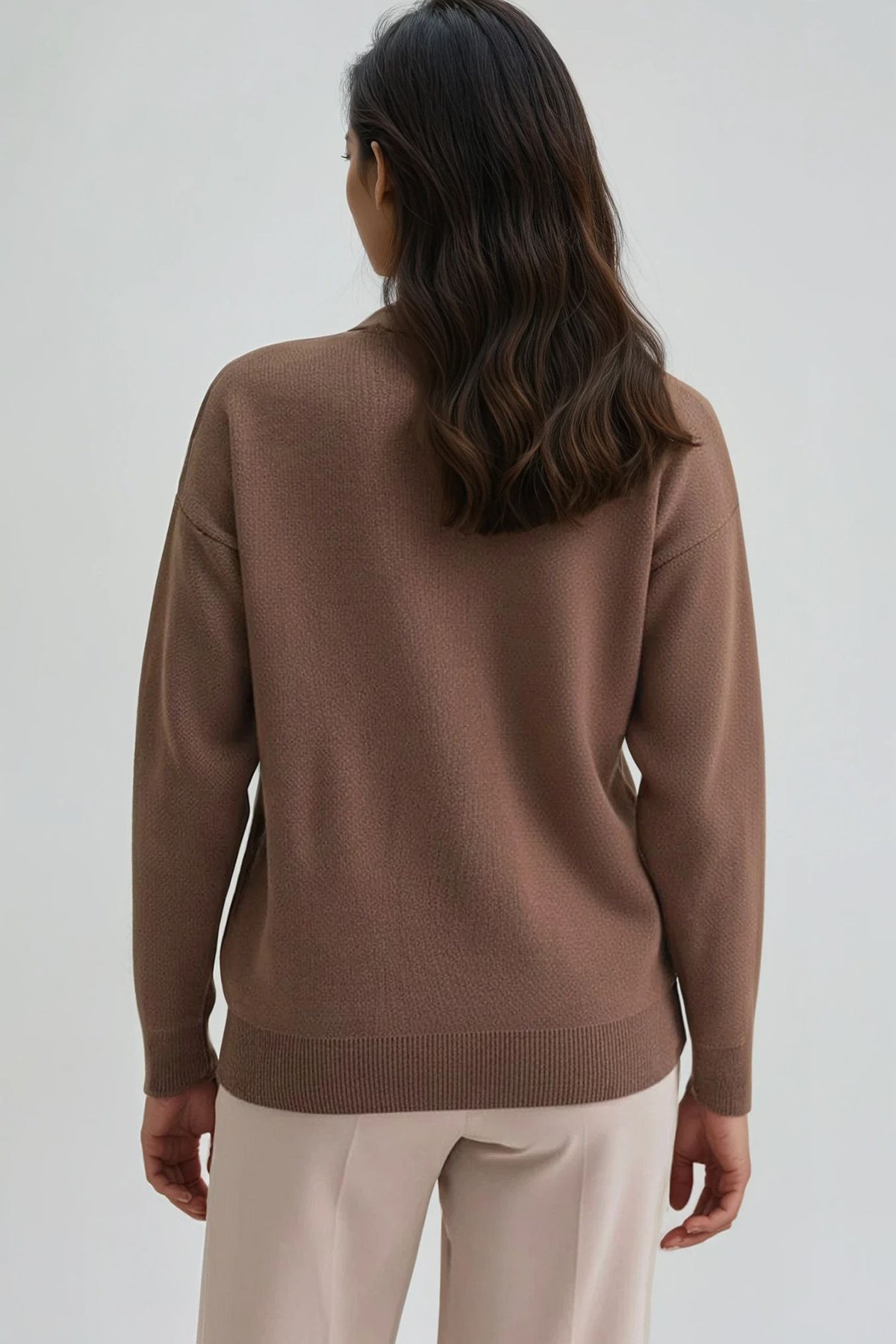 Kadın Kahve Bisiklet Yaka Kalp Nakışlı Triko Hırka Alc-X14756