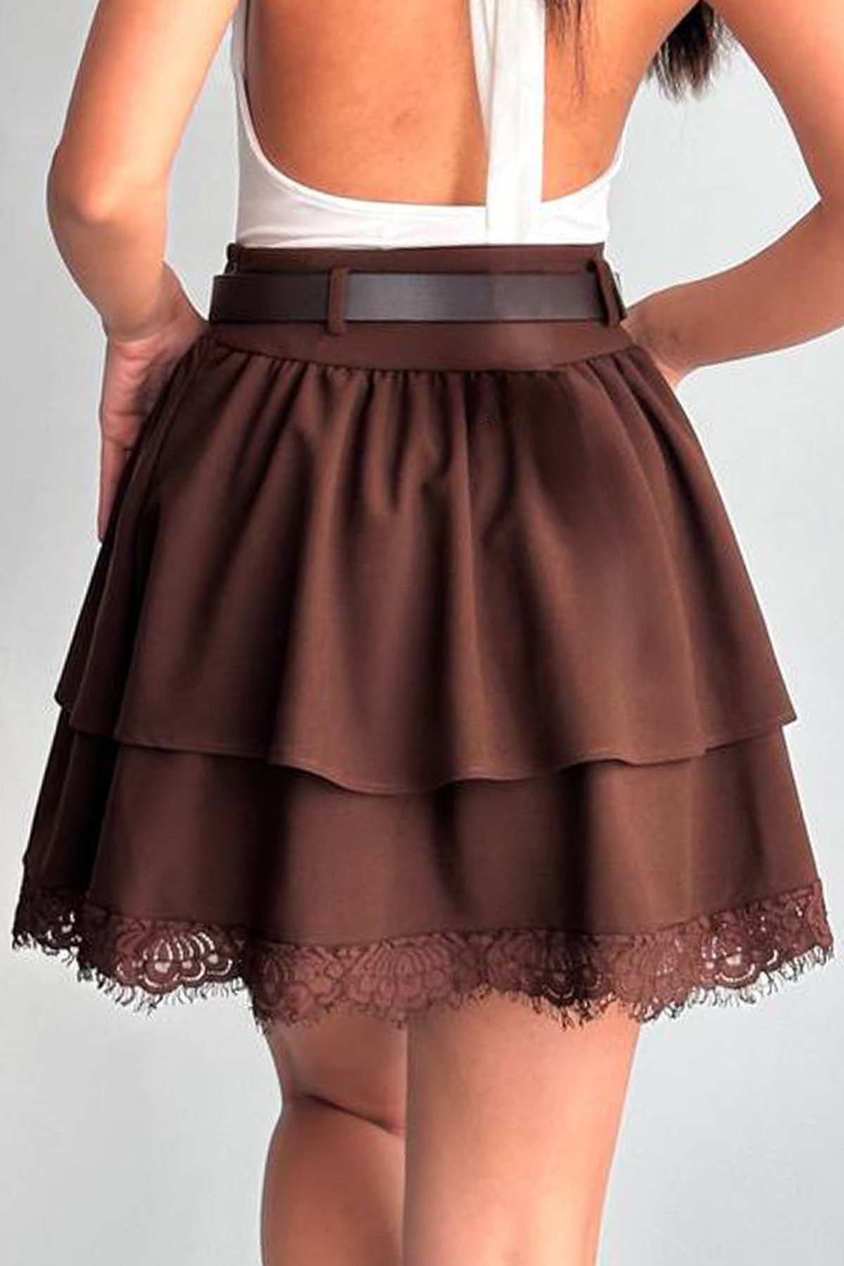Kadın Kahverengi Fermuarlı Kat Kat Volanlı Dantel Detaylı Mini Etek Alc-X15193