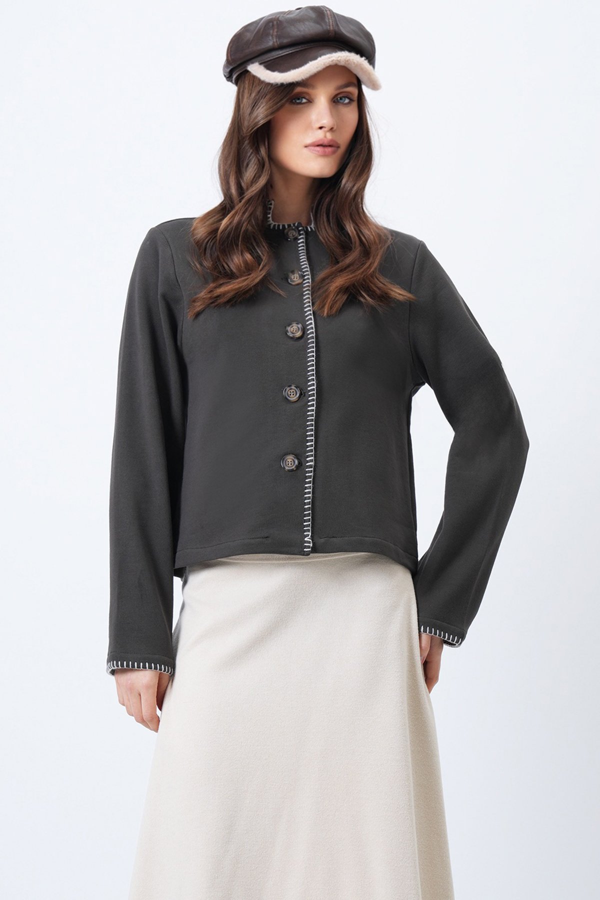 Kadın Koyu Kahve HAKİM YAKA ÇOBAN DİKİŞLİ HIRKA ALC-X14726