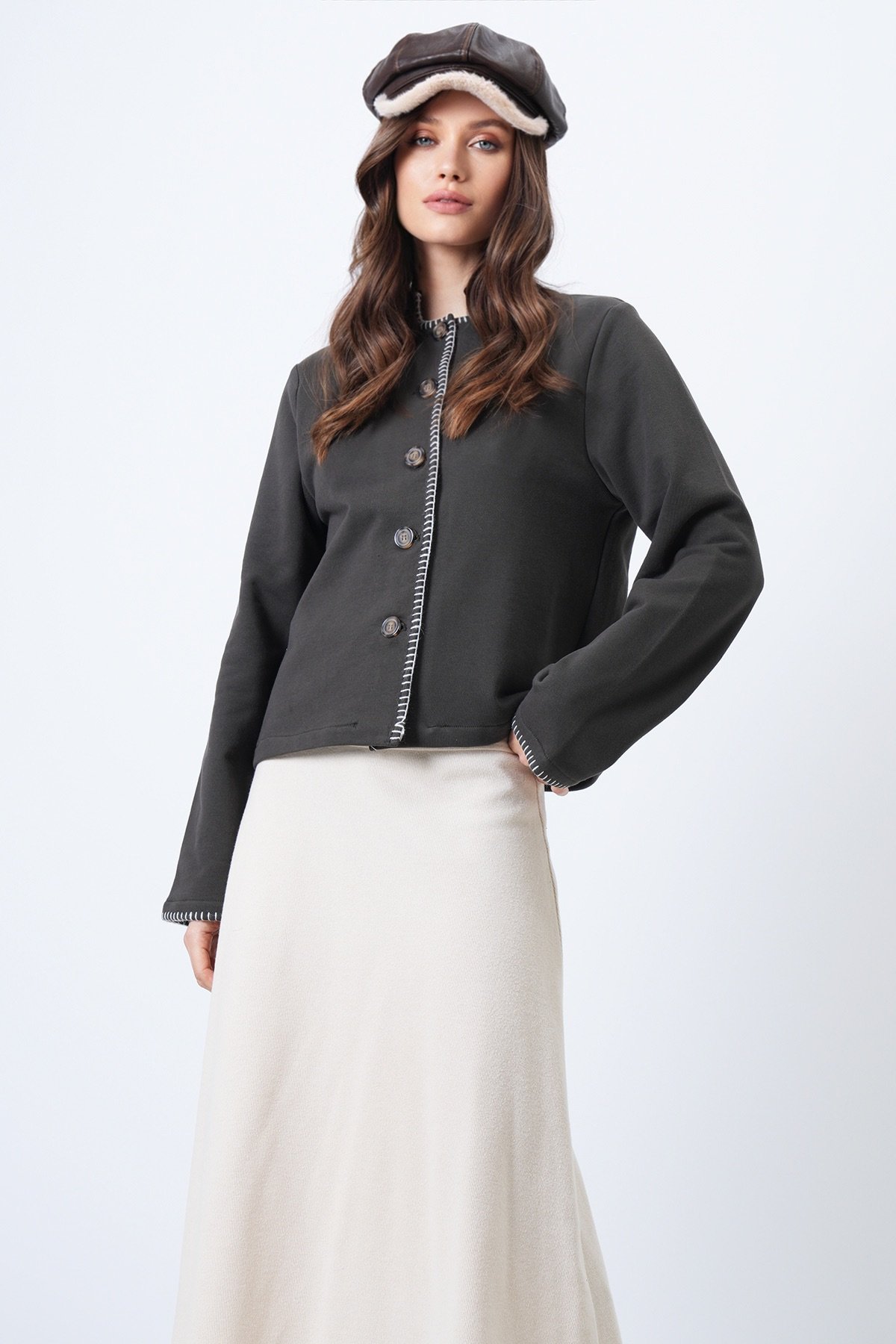 Kadın Koyu Kahve HAKİM YAKA ÇOBAN DİKİŞLİ HIRKA ALC-X14726