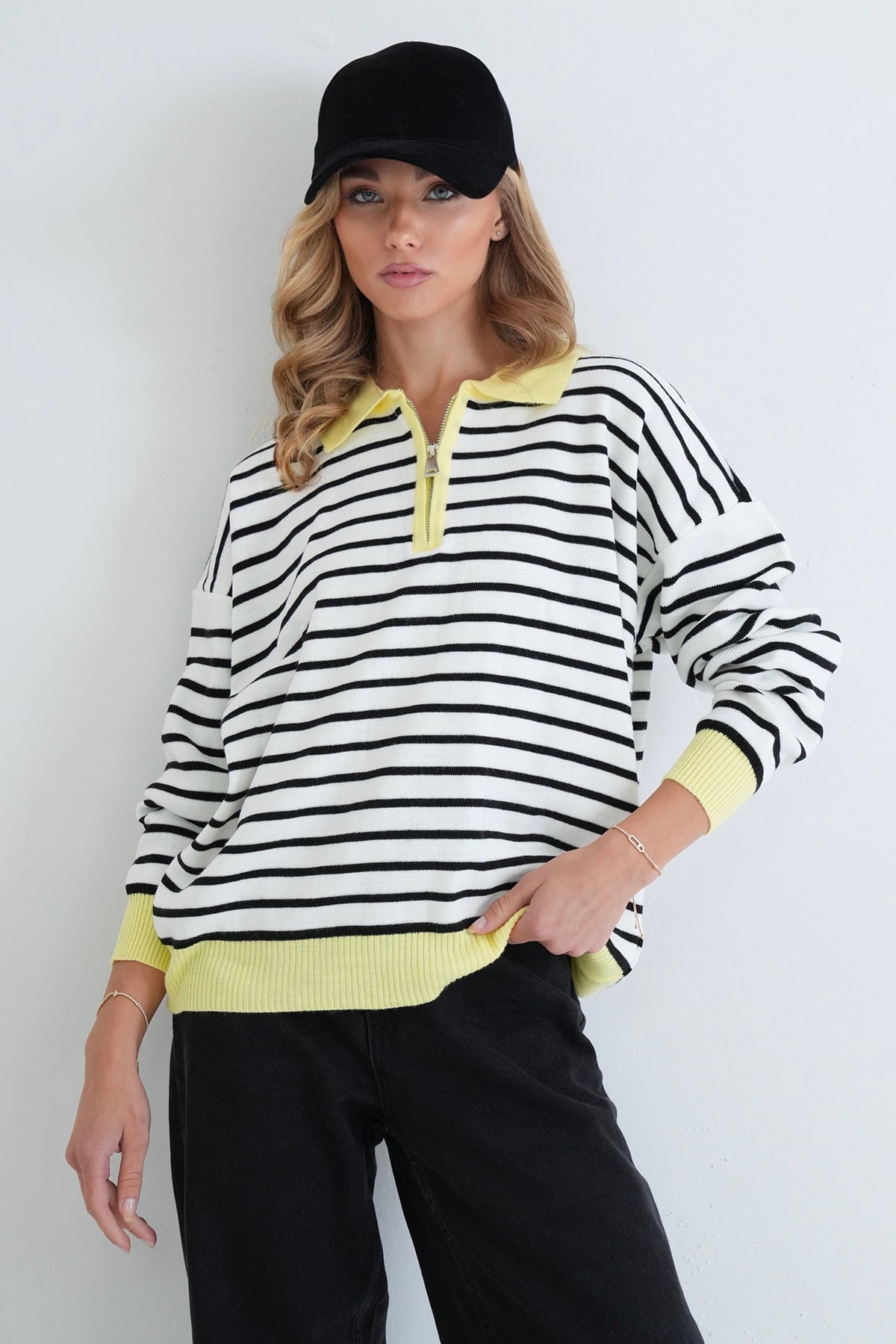 Kadın SARI Renkli Yakalı Fermuarlı Kazak ALC-X15899