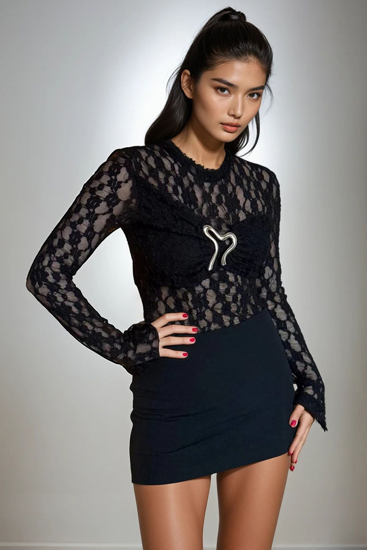 Kadın Siyah AKSESUAR DETAYLI BALENLİ DANTEL BLUZ ALC-X15245