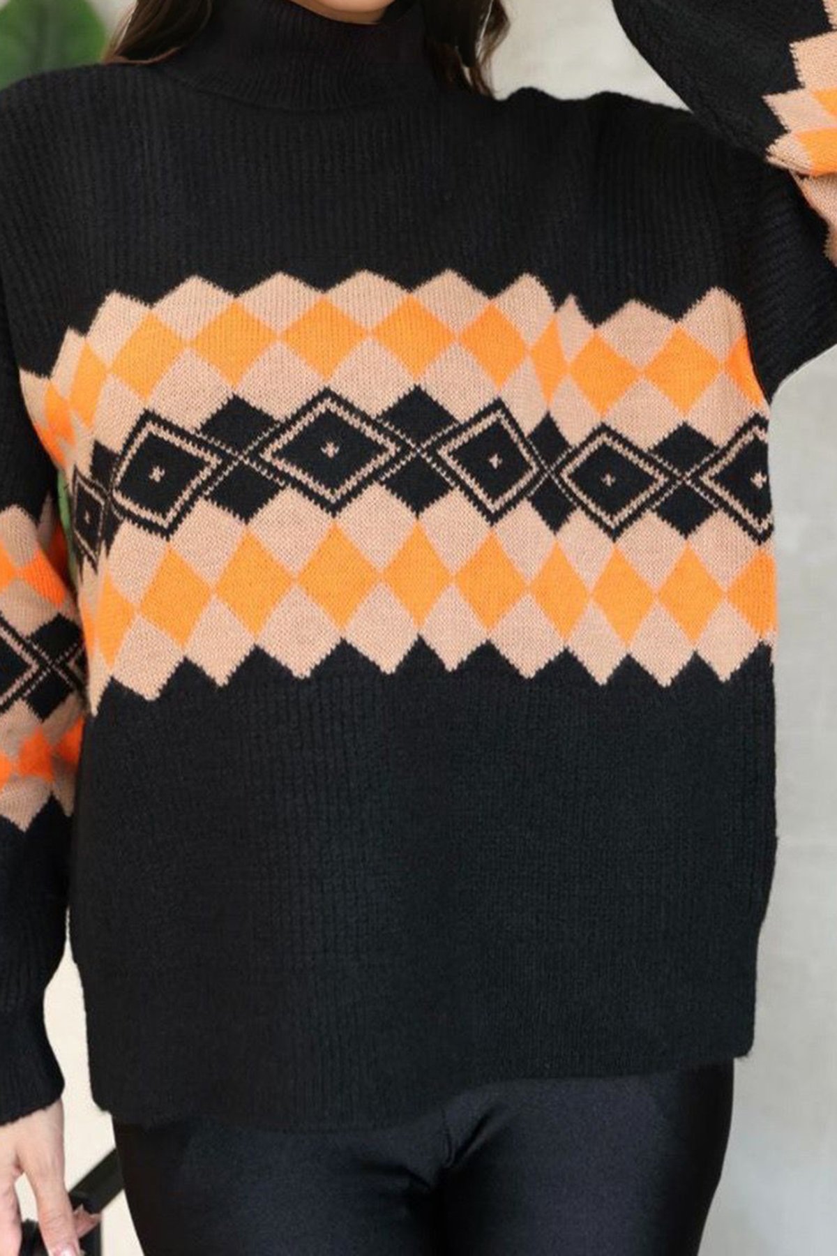 Kadın Siyah Balıkçı Yaka Baklava Desenli Triko Kazak Alc-X14739