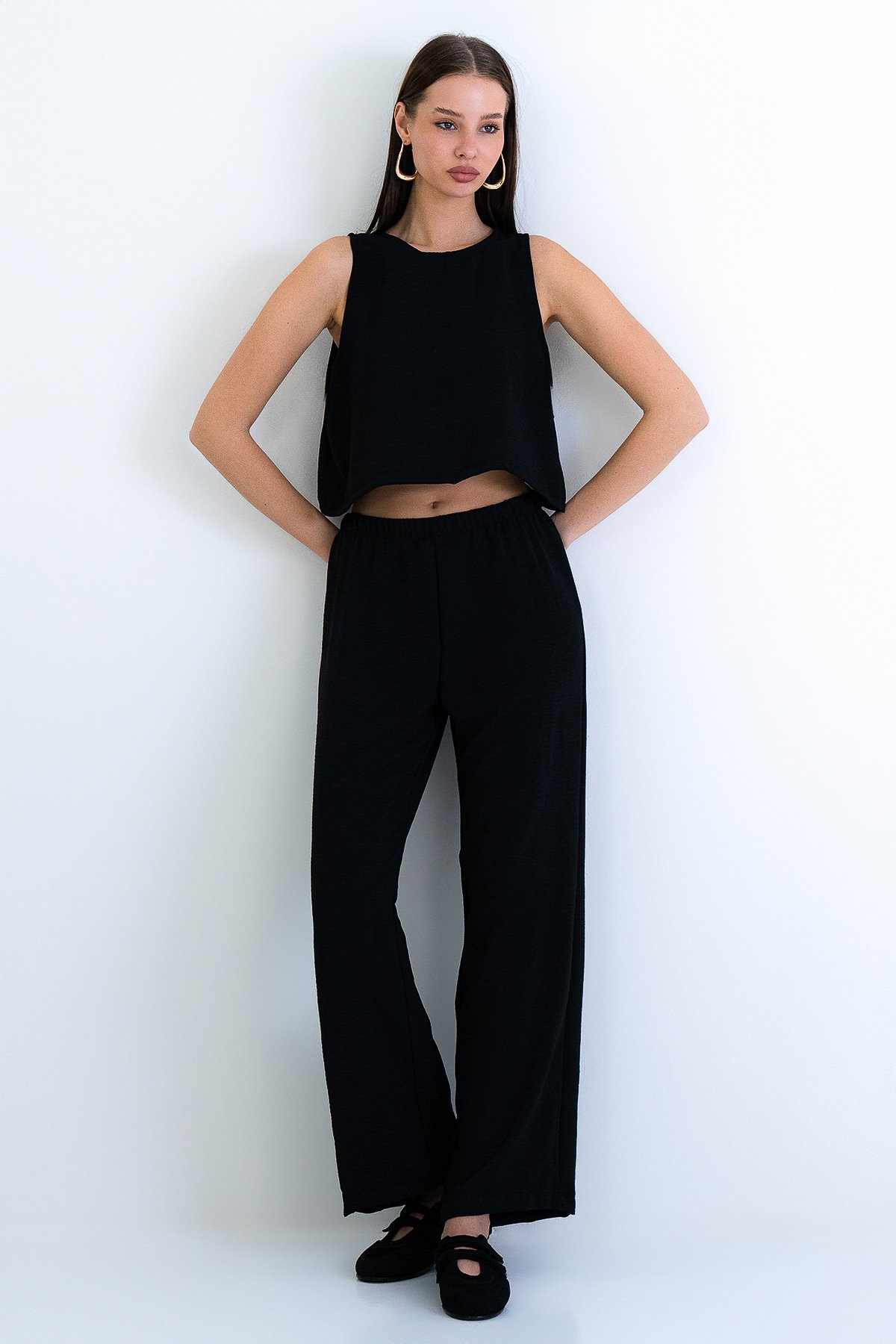 Kadın Siyah Bisiklet Yaka Aerobin Crop Bluz Ve Pantolon Takım Alc-X15209