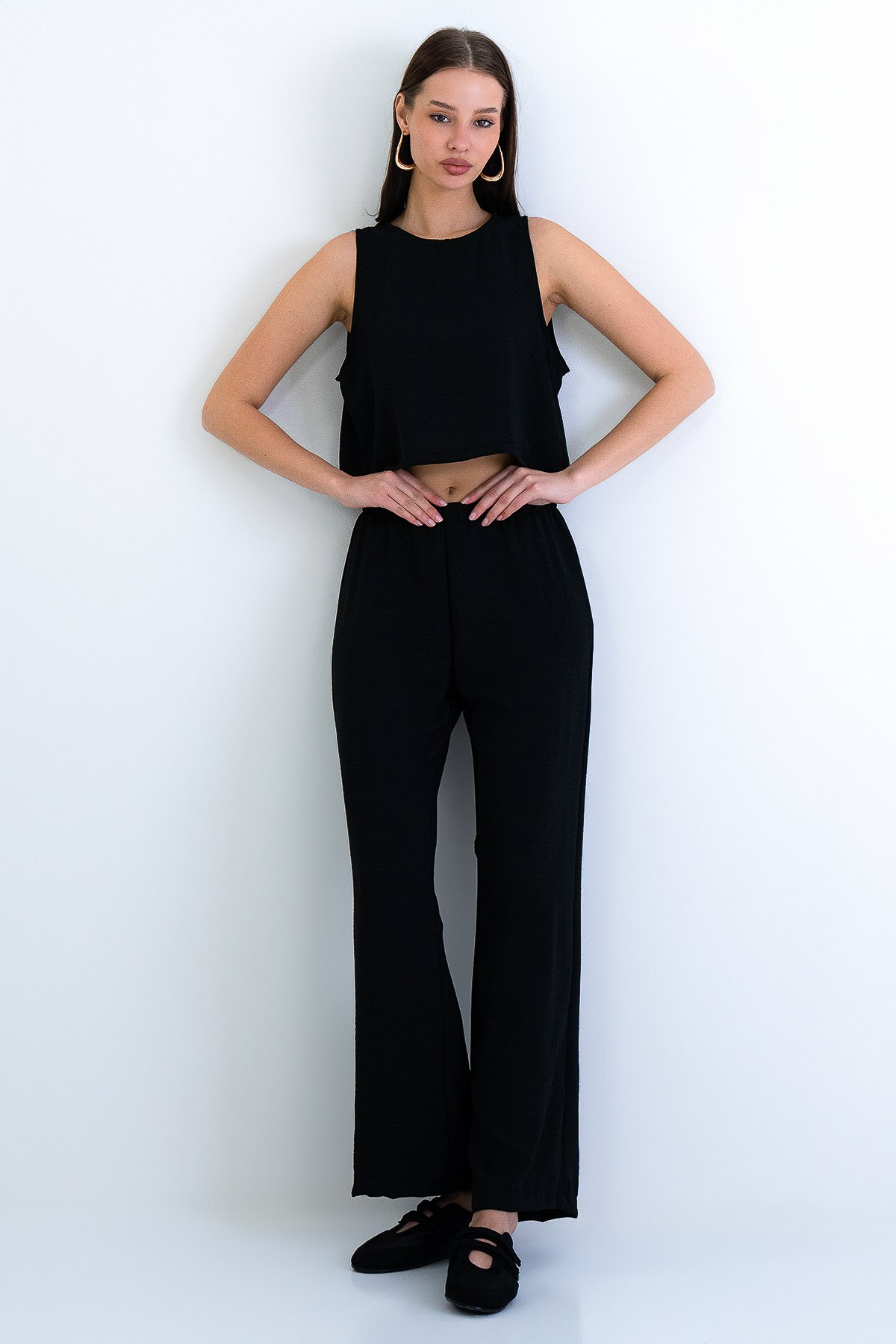 Kadın Siyah Bisiklet Yaka Aerobin Crop Bluz Ve Pantolon Takım Alc-X15209