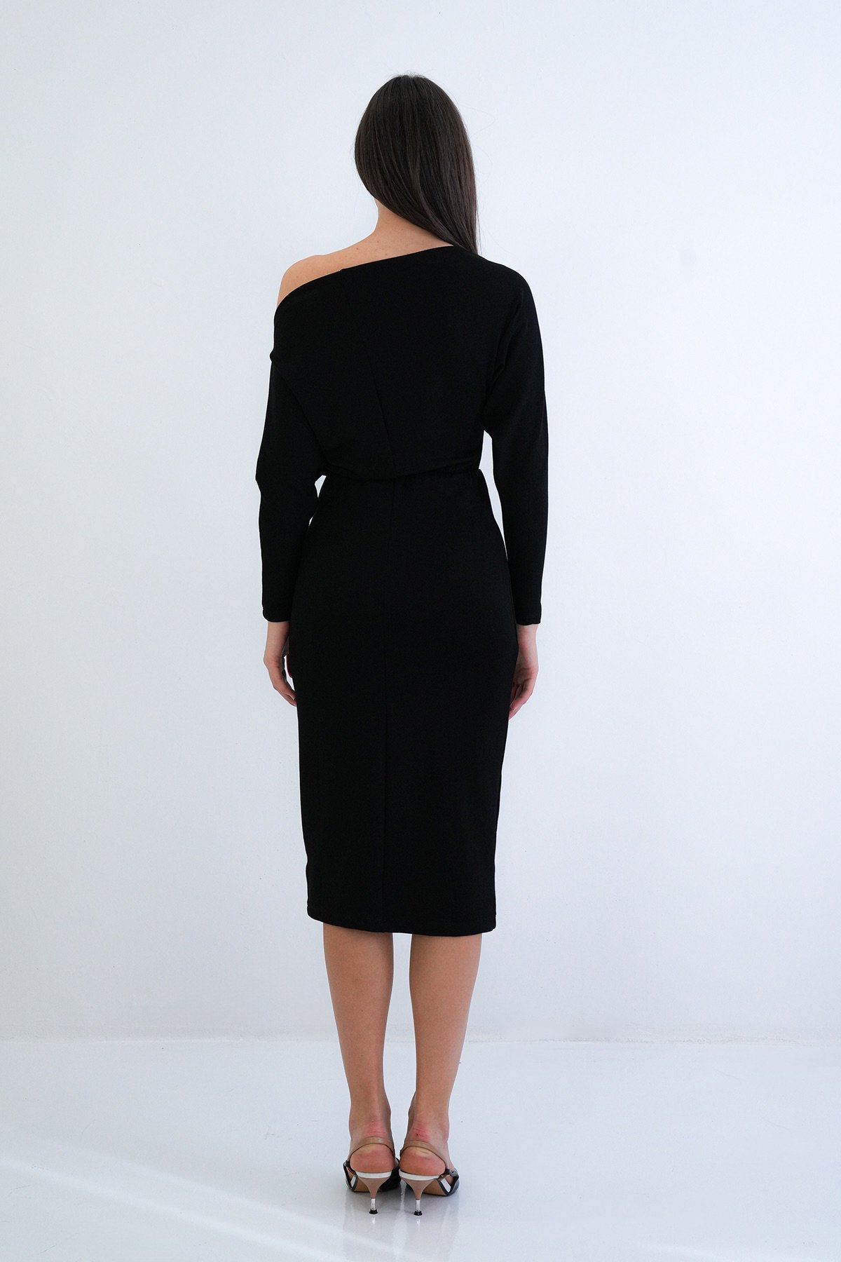 Kadın SİYAH KAYIK YAKA YARASA KOL BELİ LASTİKLİ ÖRME ELBİSE ALC-X15259