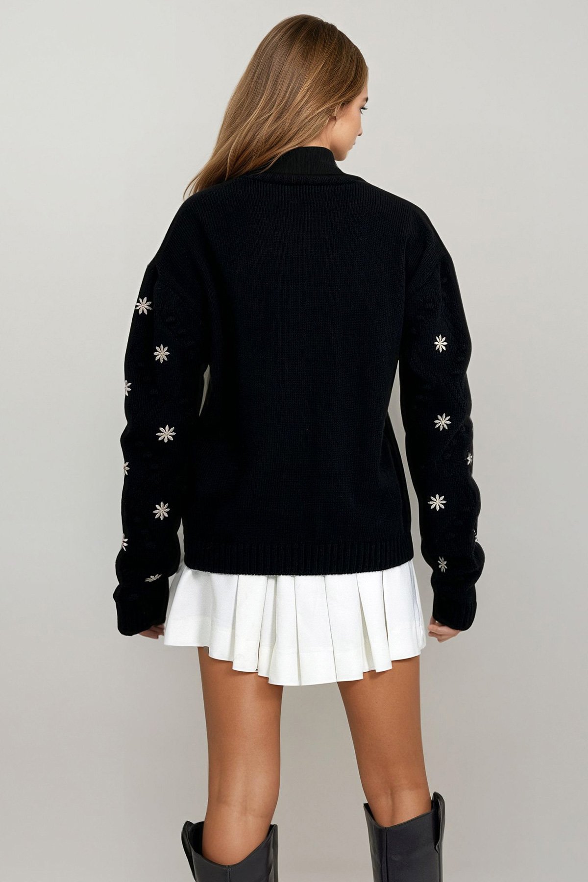 Kadın SİYAH Nakışlı Triko Kazak PRM1176