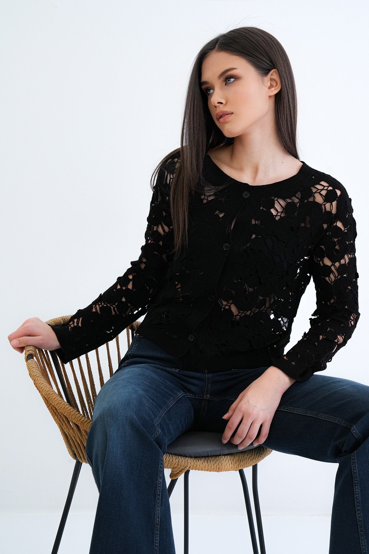 Kadın Siyah Önü Düğmeli Motif Desenli Dantel Triko Ceket Alc-X15279