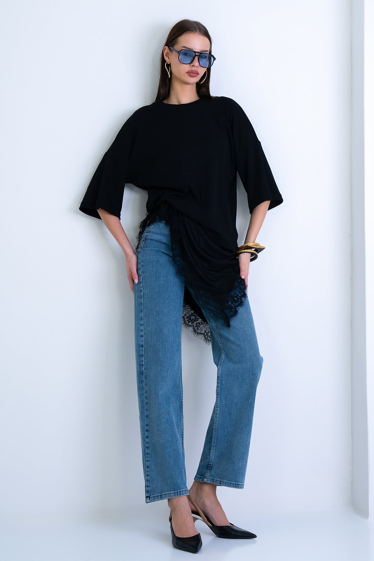 Kadın Siyah Oversize Dantelli Kombine T-Shırt Alc-X15239