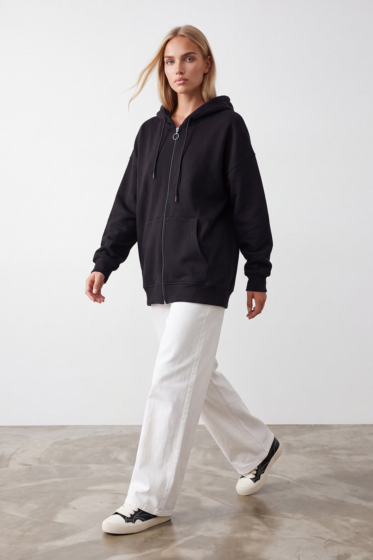 Kadın Siyah Üç İplik Şardonlu Oversize Sweatshirt Alc-X15945