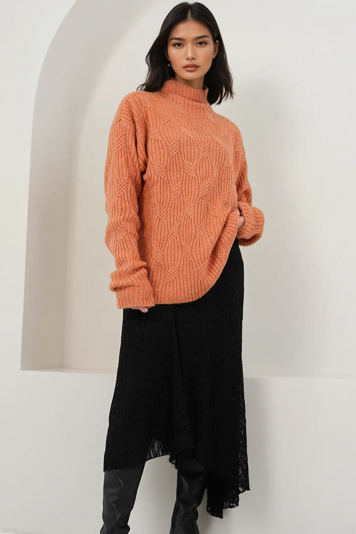 Kadın Tarçın Dik Yaka Yumuşak Dokulu Oversize Triko Kazak Alc-X14846