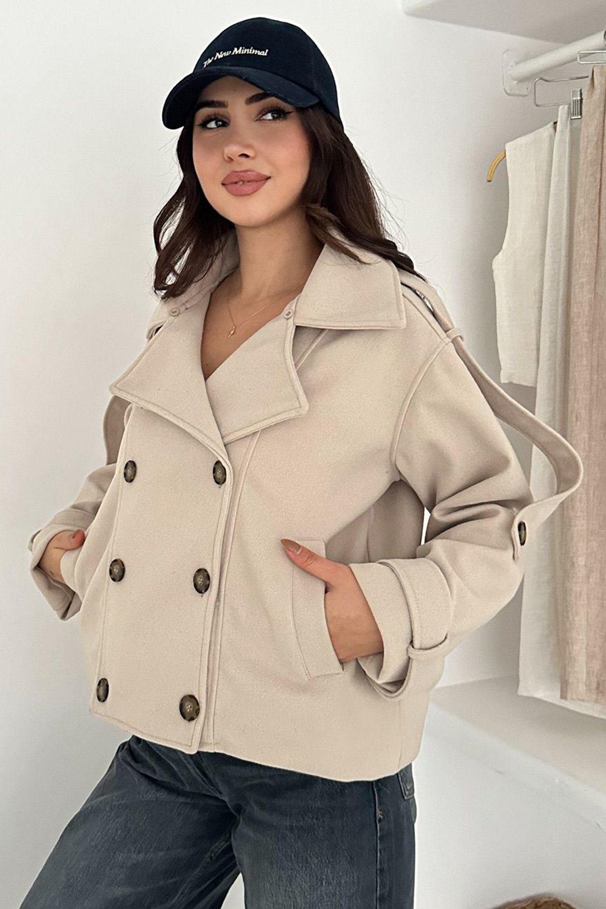 Kadın TAŞ Düğmeli Kol Detaylı Kürk Yaka Kaşe Kaban VS01573