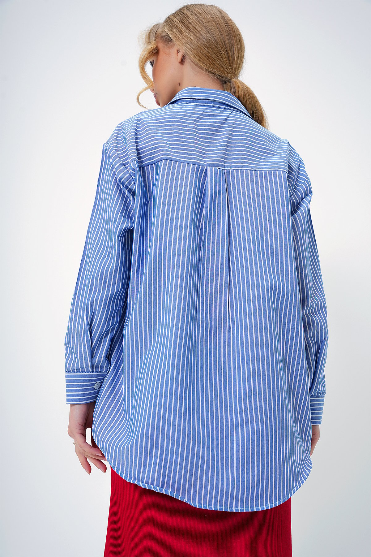 KALP NAKIŞLI ÇİZGİLİ OVERSİZE DOKUMA GÖMLEK - KOYU MAVİ