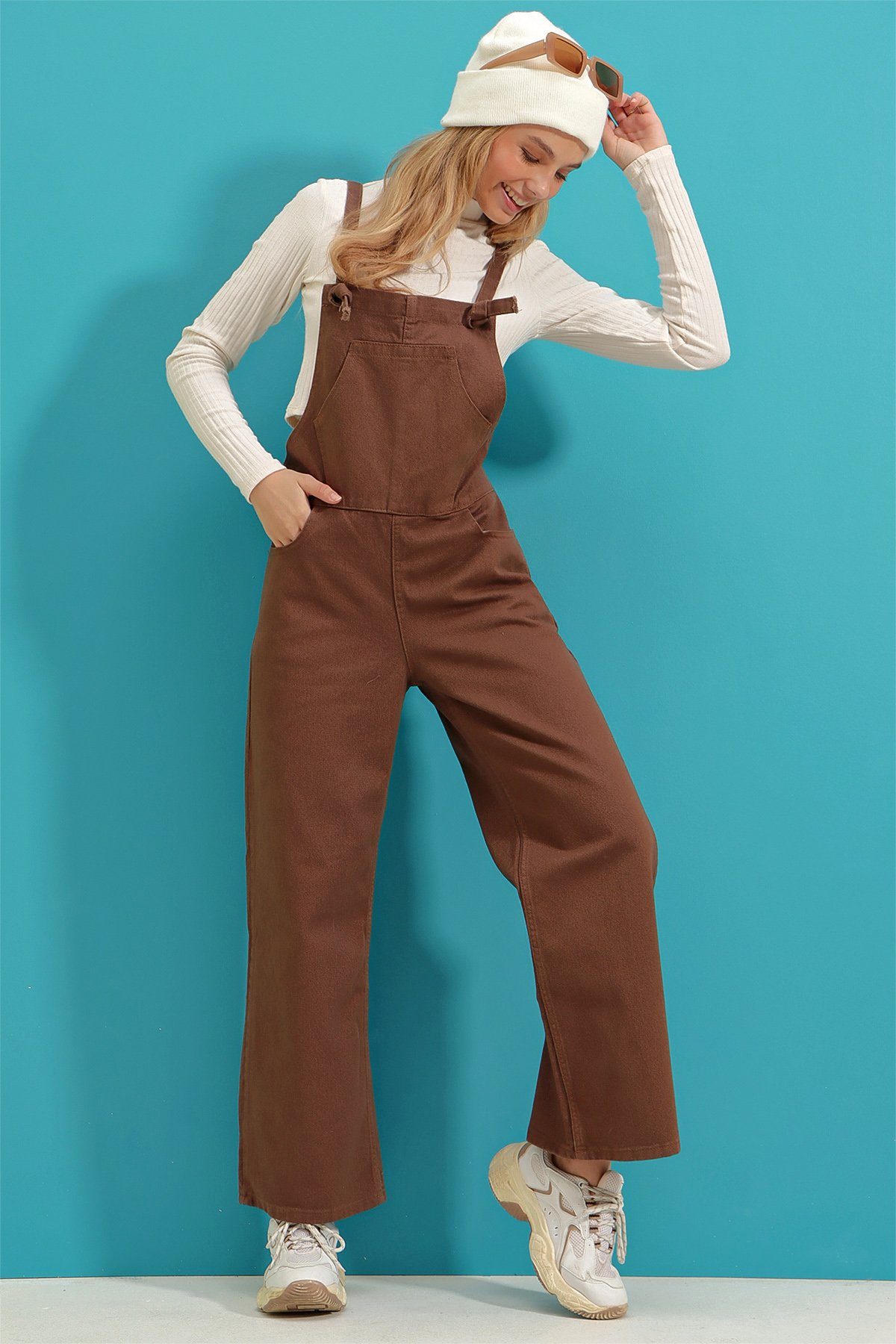 Kanguru Cepli Denim Bahçıvan Salopet - Kahve