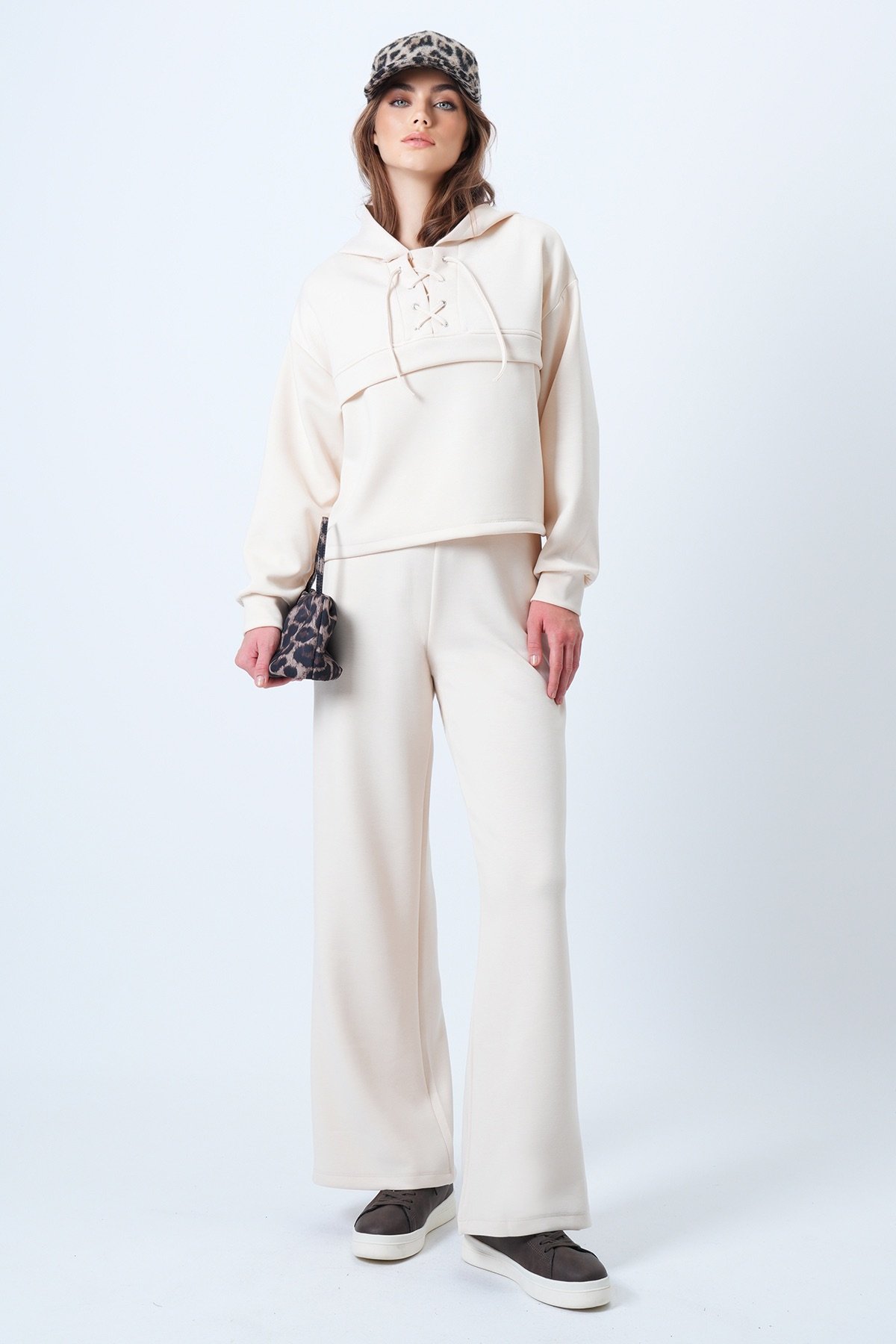 Kapşonlu Kuş Gözlü Sweat ve Palazo Pantolon Modal Takım - AÇIK BEJ