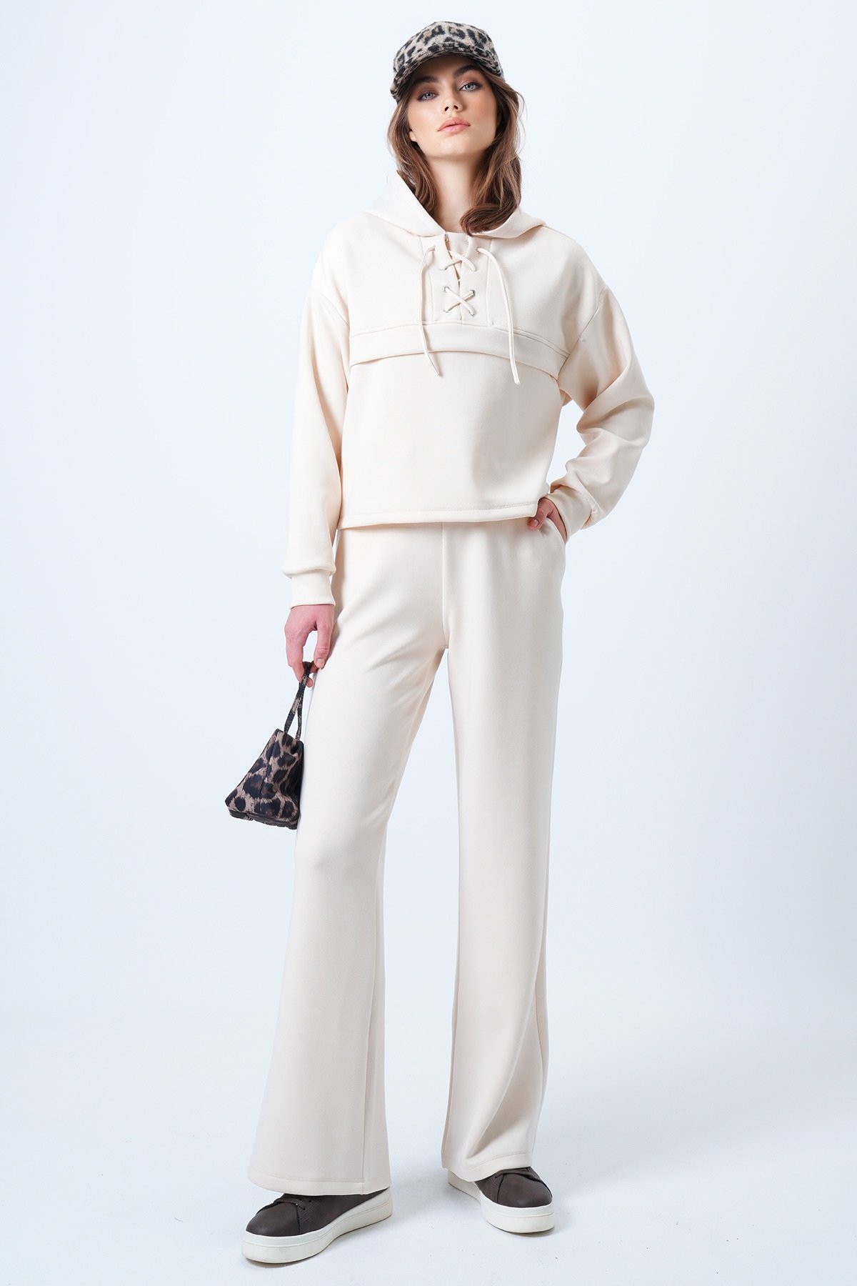 Kapşonlu Kuş Gözlü Sweat ve Palazo Pantolon Modal Takım - AÇIK BEJ