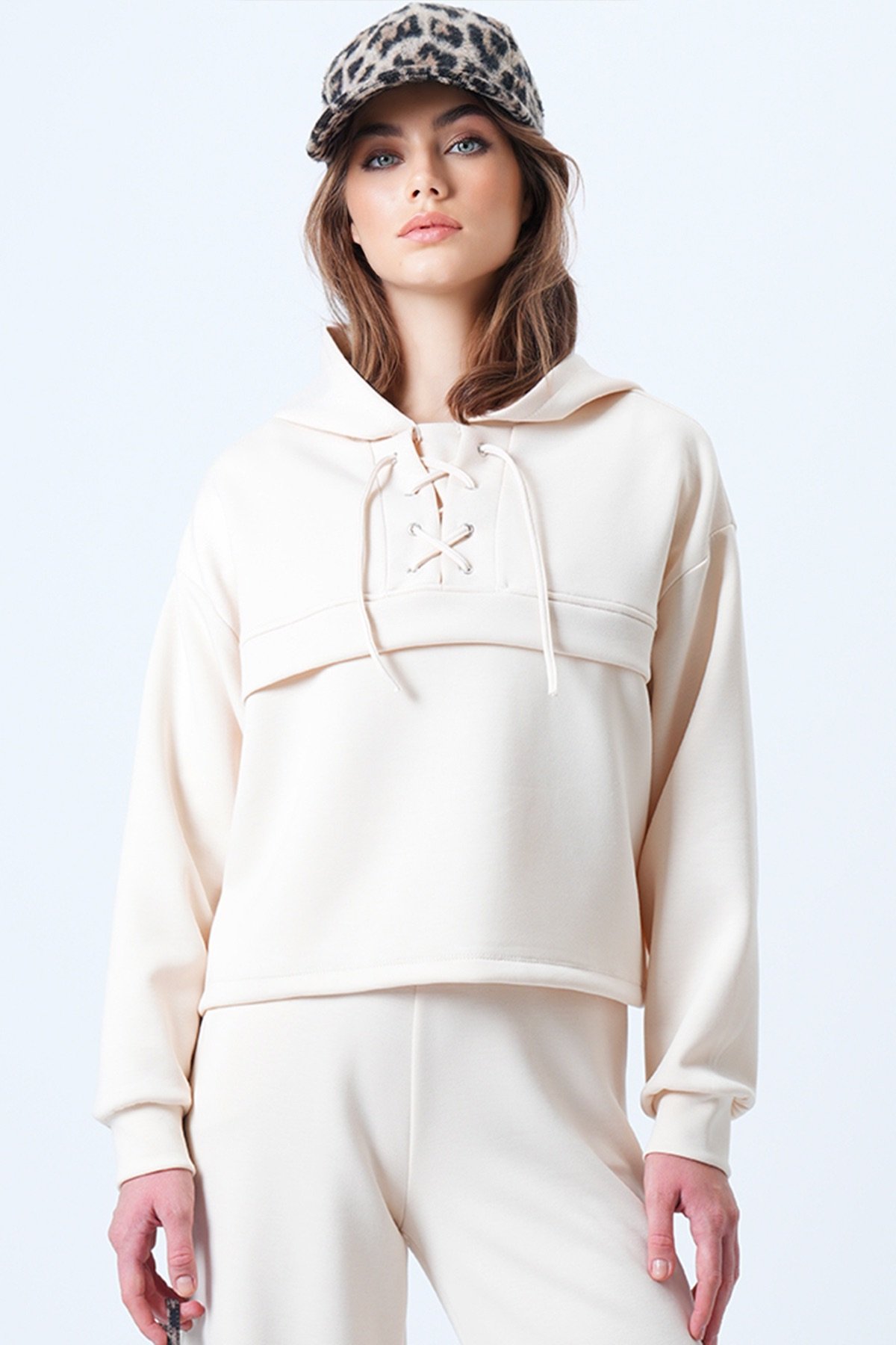 Kapşonlu Kuş Gözlü Sweat ve Palazo Pantolon Modal Takım - AÇIK BEJ