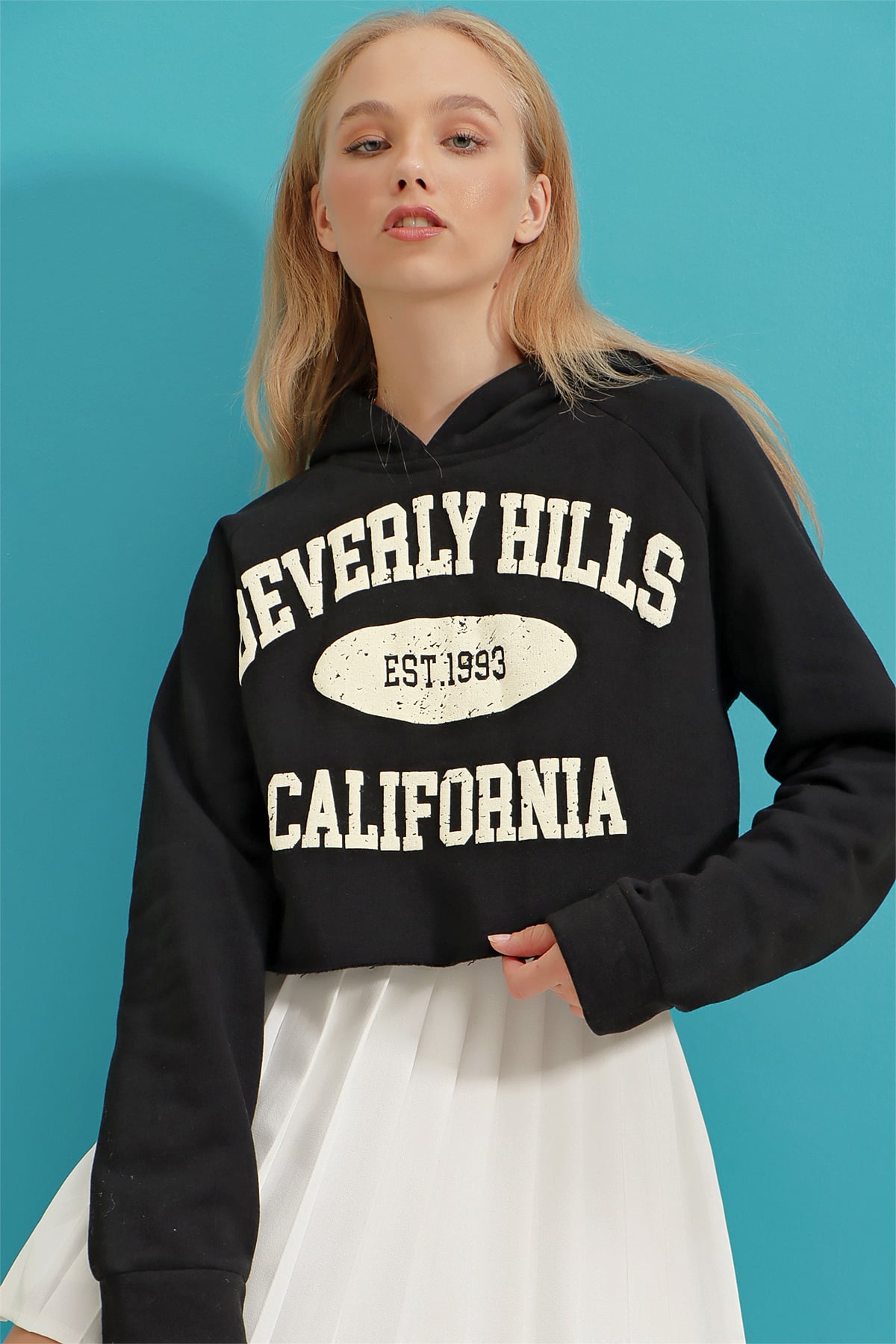 Kapüşonlu Baskılı İçi Polarlı Kalın Crop Sweatshirt - Siyah