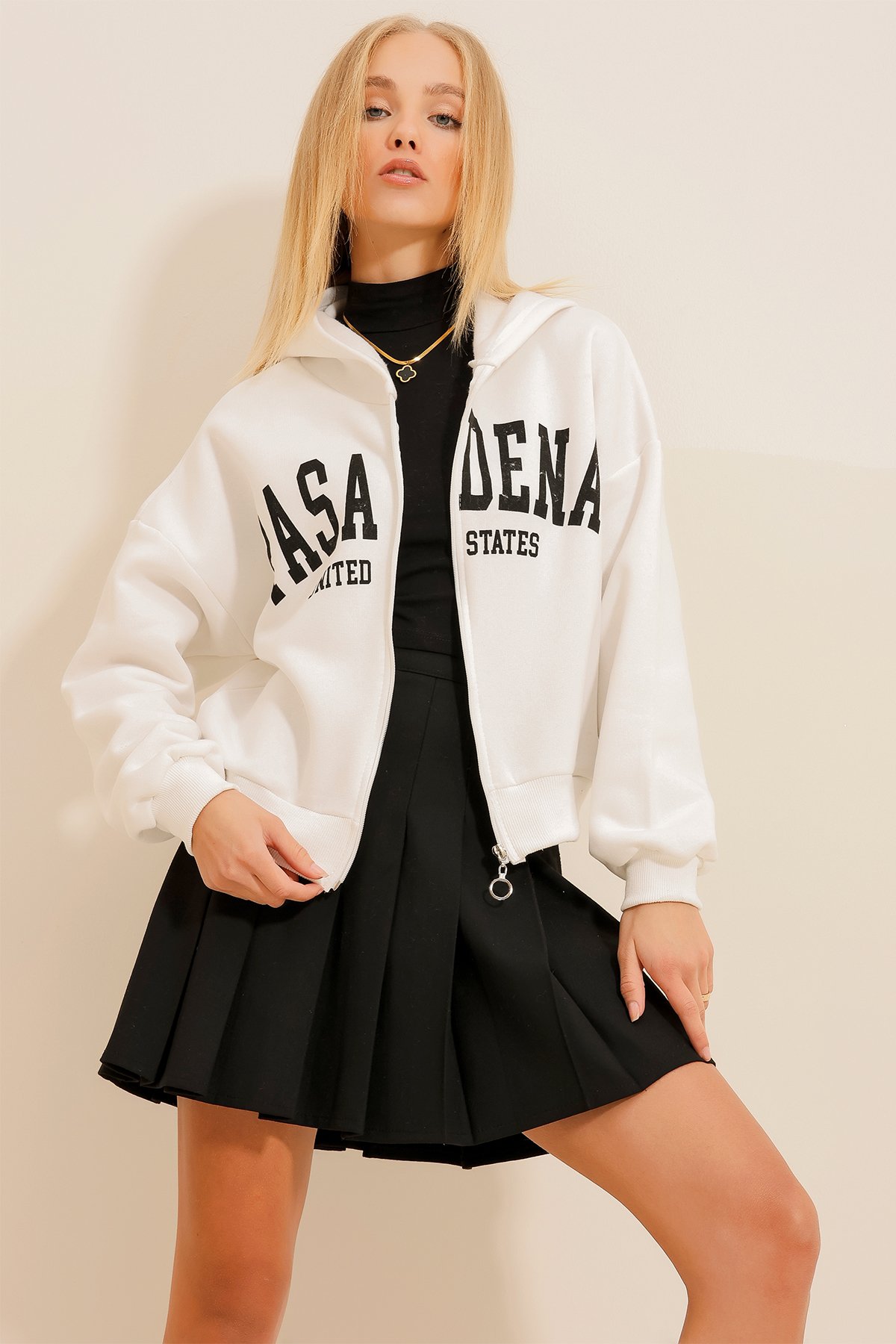 Kapüşonlu Baskılı İçi Şardonlu Fermuarlı Sweatshirt - Beyaz