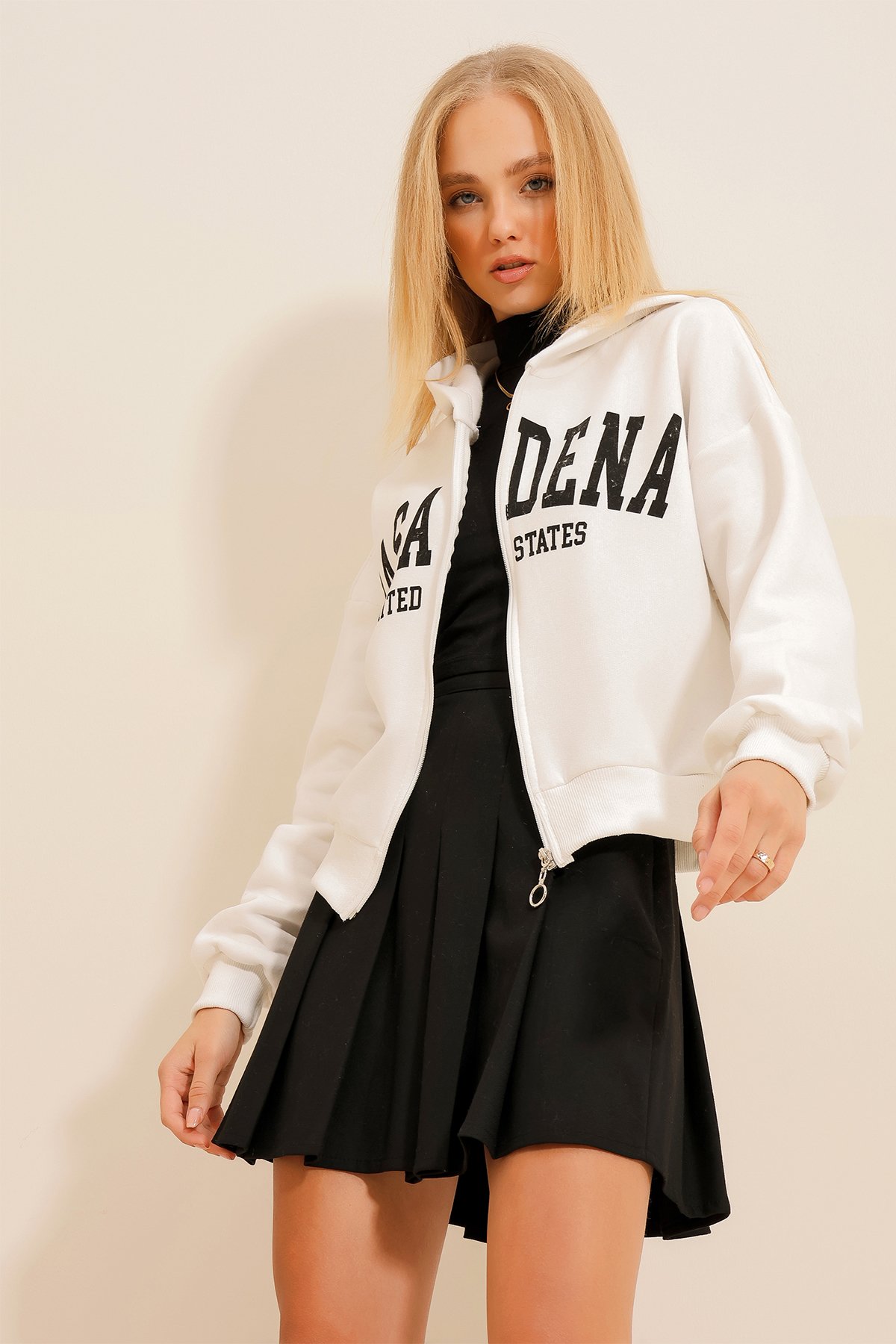 Kapüşonlu Baskılı İçi Şardonlu Fermuarlı Sweatshirt - Beyaz