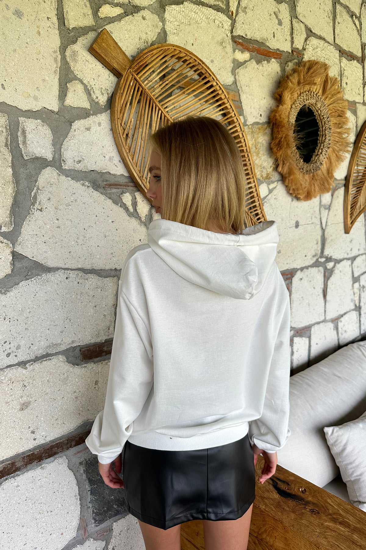 Kapüşonlu Baskılı Kanguru İki İplik Sweatshirt - Beyaz