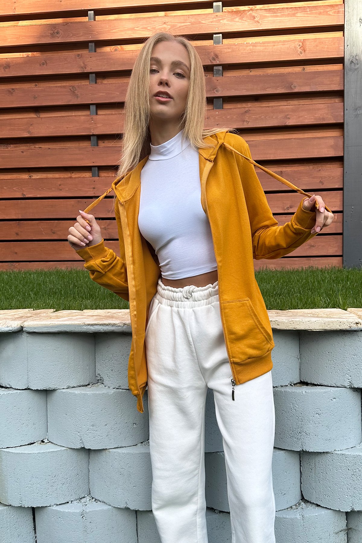 Kapüşonlu Çift Cepli Fermuarlı Oversize Sweatshirt - Hardal Sarısı