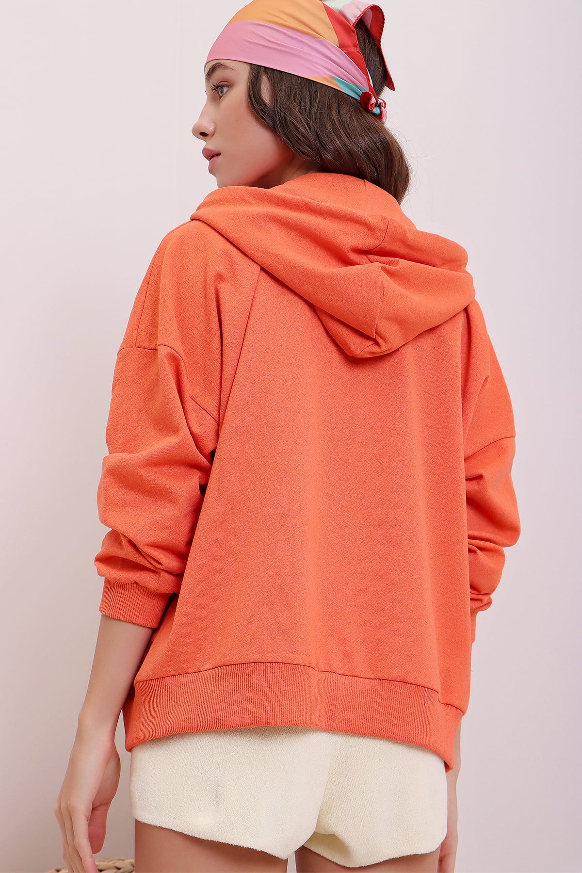 Kapüşonlu Çift Cepli Fermuarlı Oversize Sweatshirt - TURUNCU