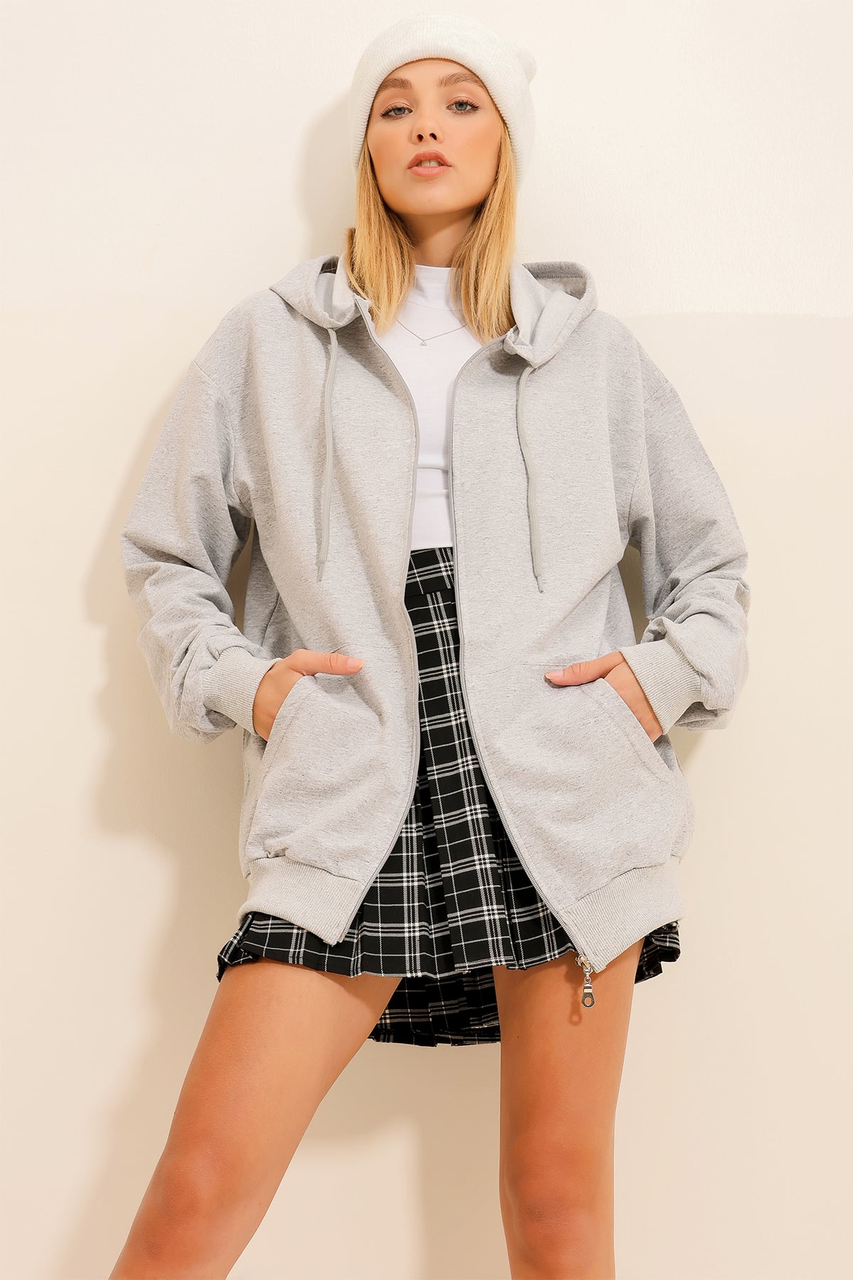 Kapüşonlu Çift Cepli Fermuarlı Oversize Sweatshirt - Gri