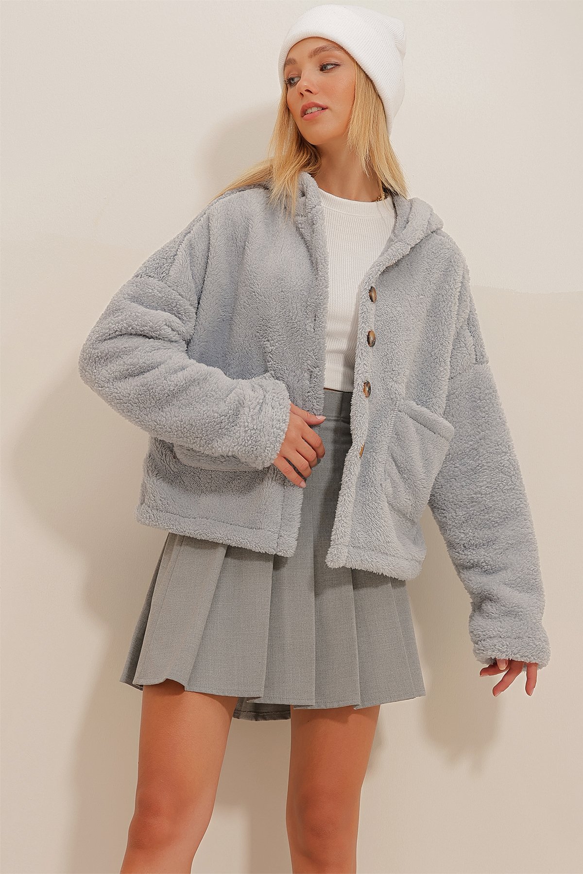 Kapüşonlu Çift Cepli Peluş Mont - Gri