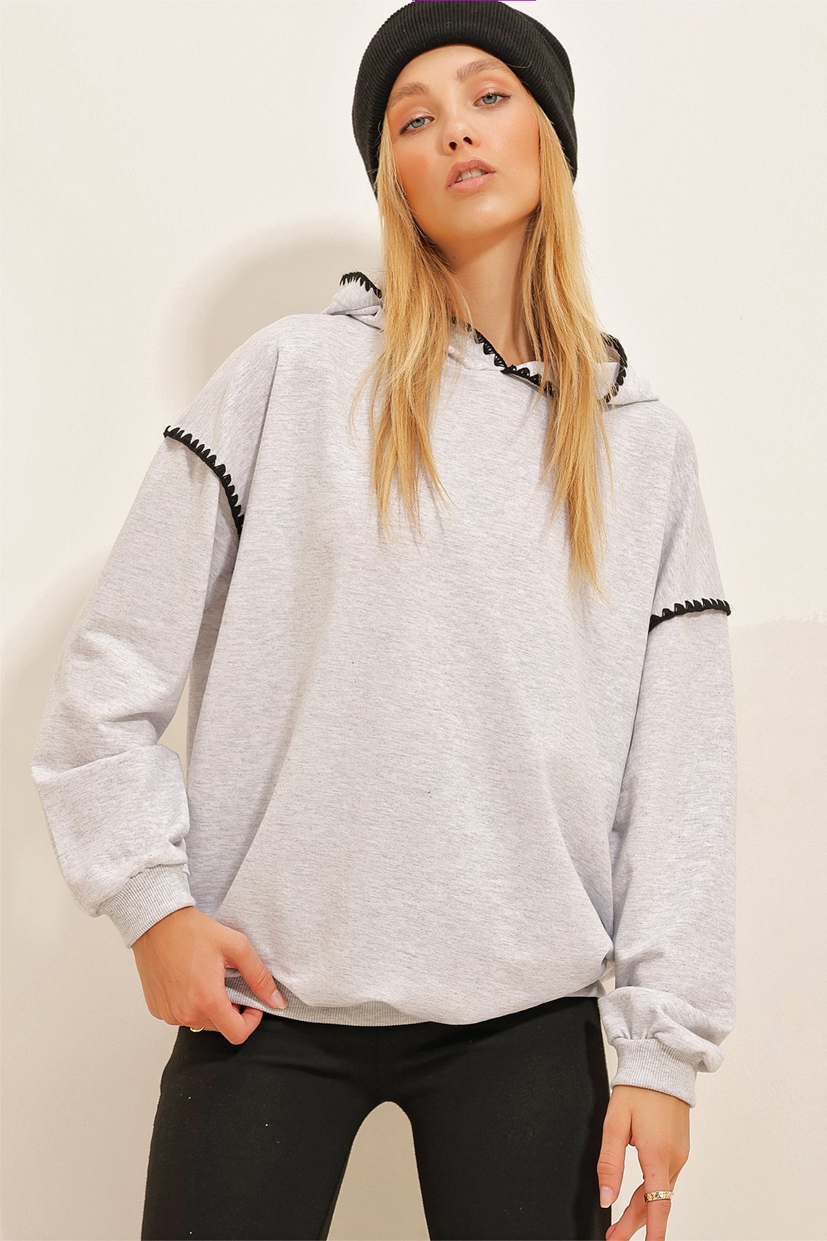 Kapüşonlu Çoban Dikişli Oversize Sweatshirt - Gri
