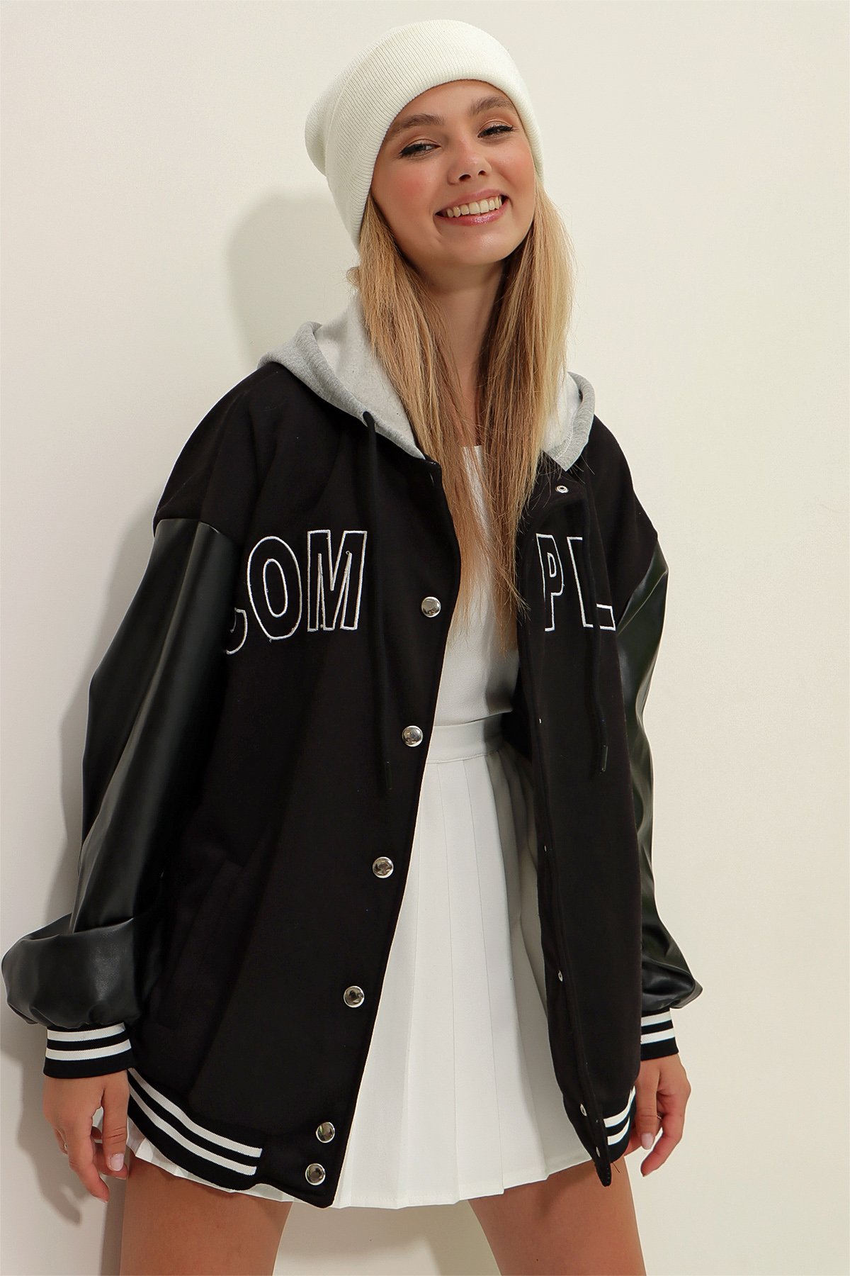 Kapüşonlu Deri Bloklu Ribanalı Şardonlu Kolej Ceket - Siyah