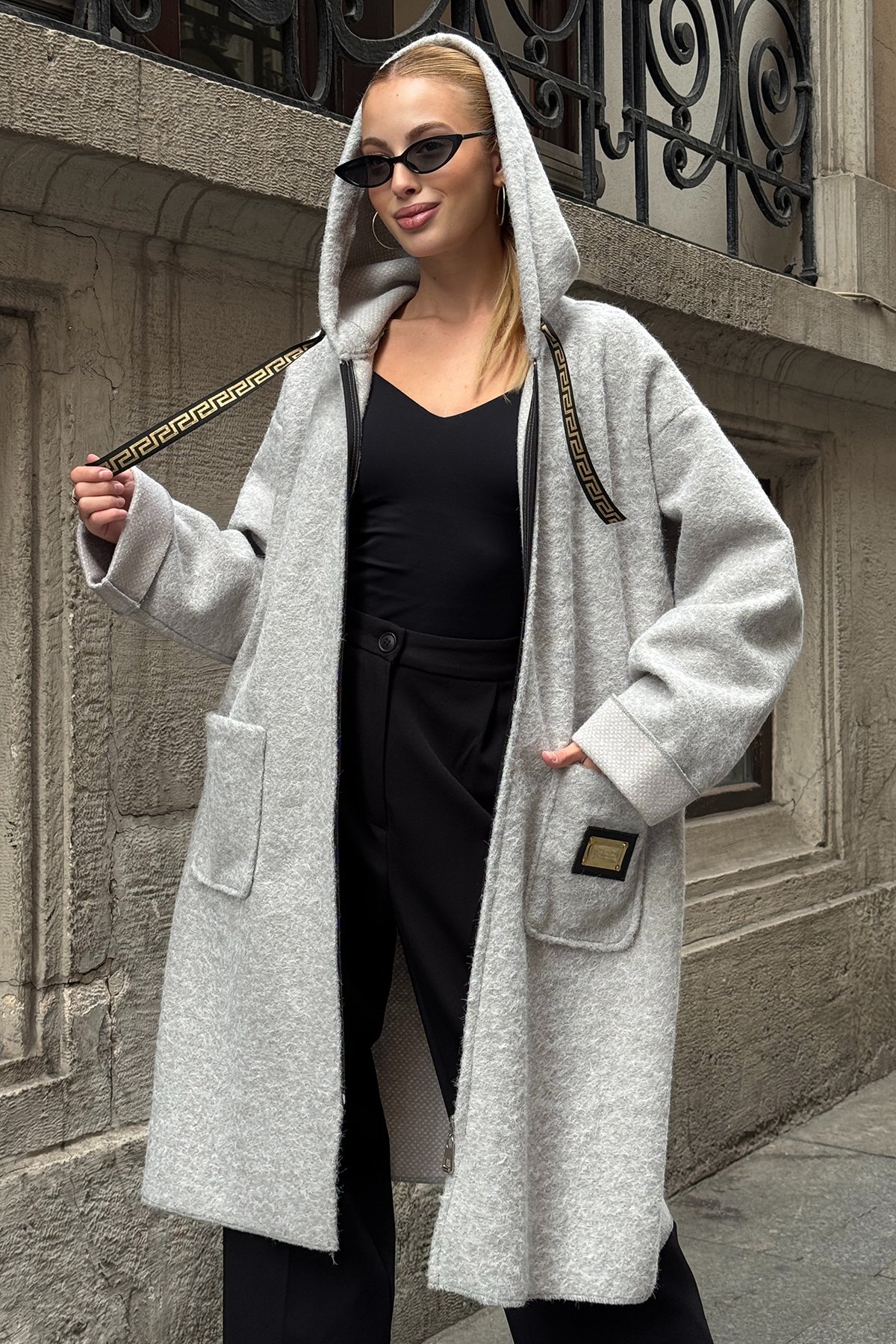 Kapüşonlu Fermuar Kapamalı Torba Cepli Kaşe Kaban - GRİ