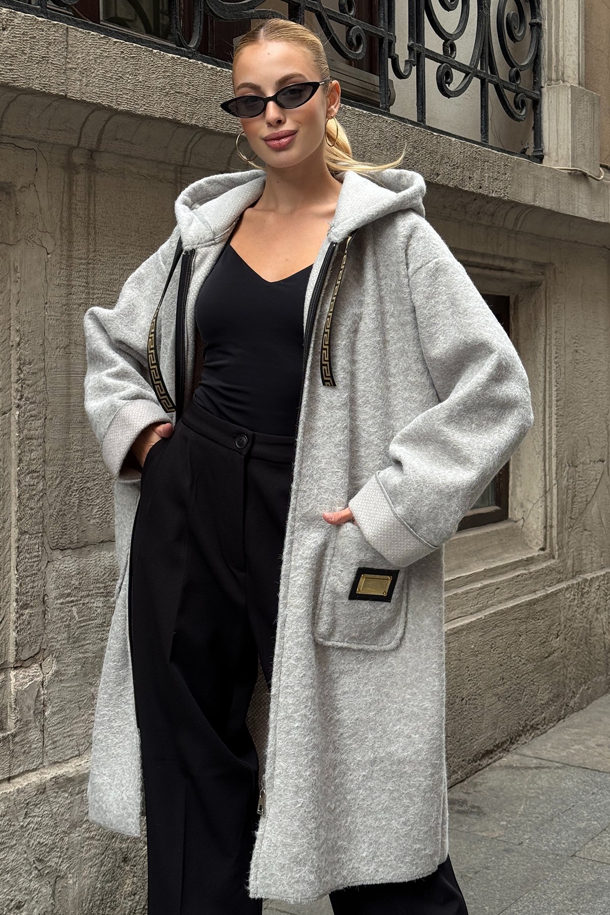 Kapüşonlu Fermuar Kapamalı Torba Cepli Kaşe Kaban - GRİ