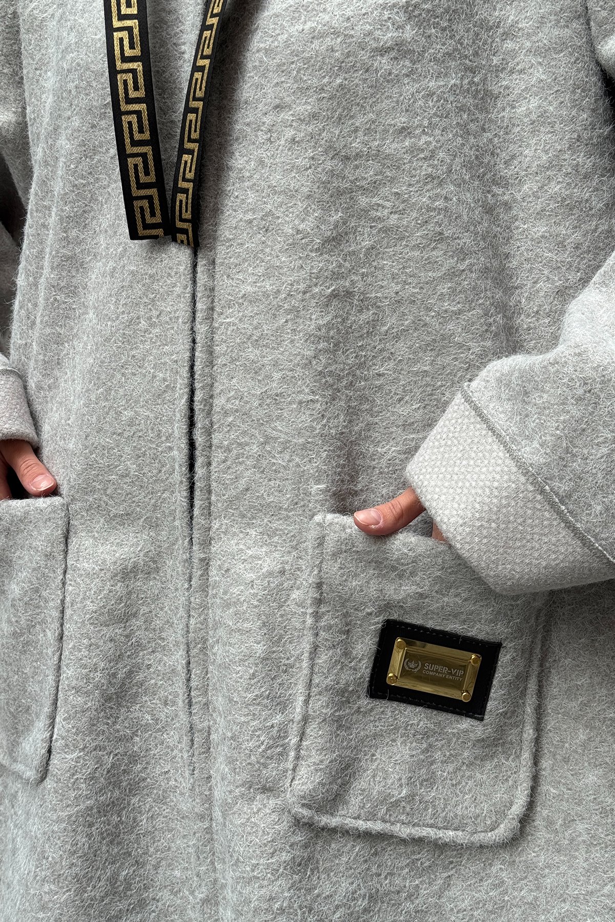 Kapüşonlu Fermuar Kapamalı Torba Cepli Kaşe Kaban - GRİ