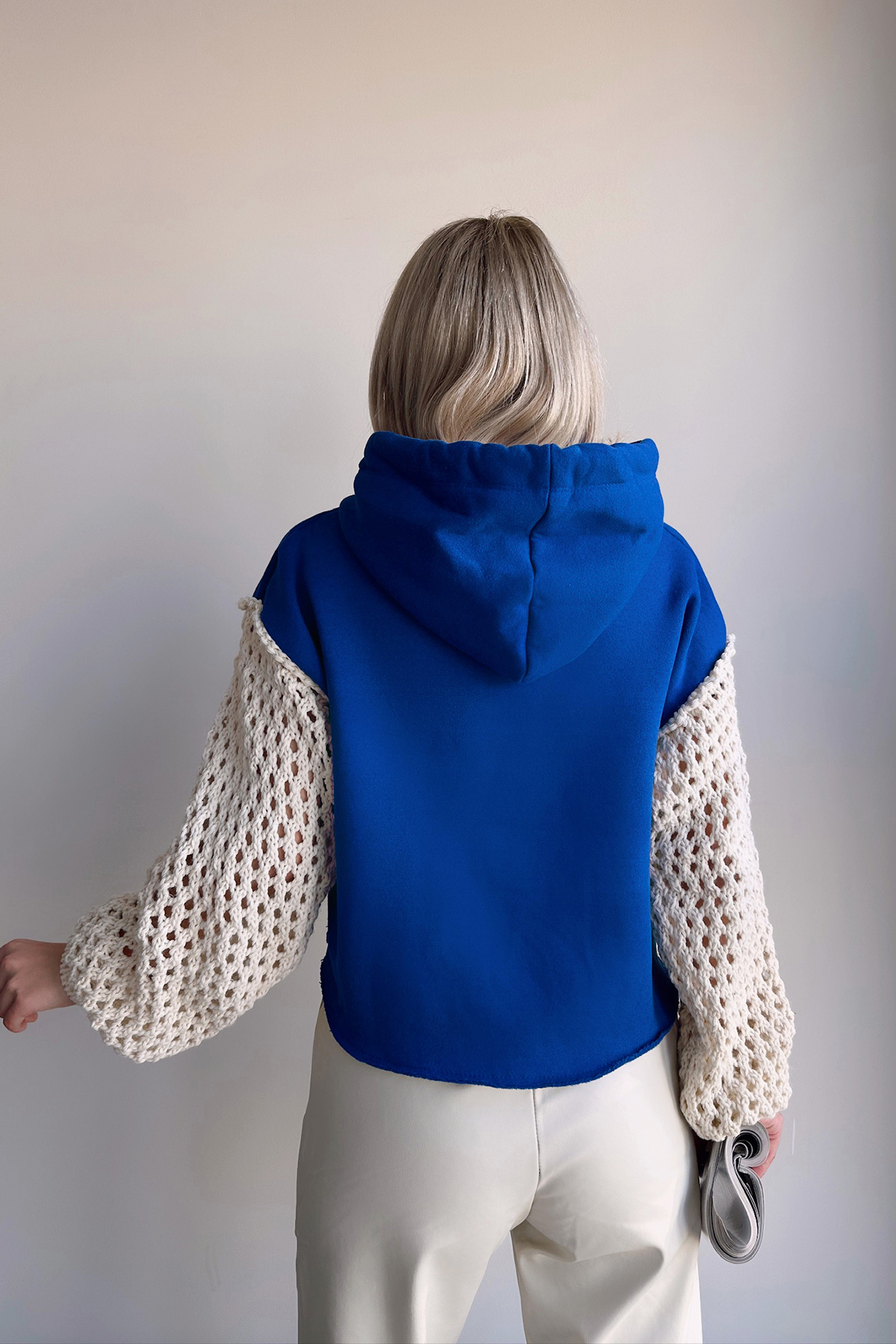 Kapüşonlu File Örgü Kol Bağcıklı Crop Sweatshirt - Saks