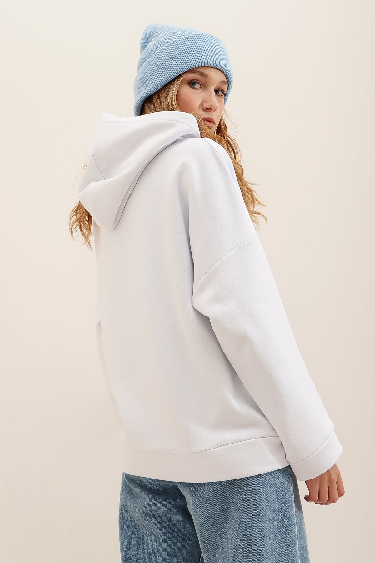 Kapüşonlu Kanguru Cepli 3 İplik Kalın Sweatshirt - Beyaz