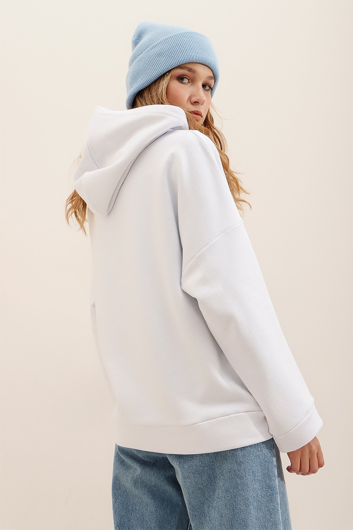 Kapüşonlu Kanguru Cepli Kalın Sweatshirt - Beyaz