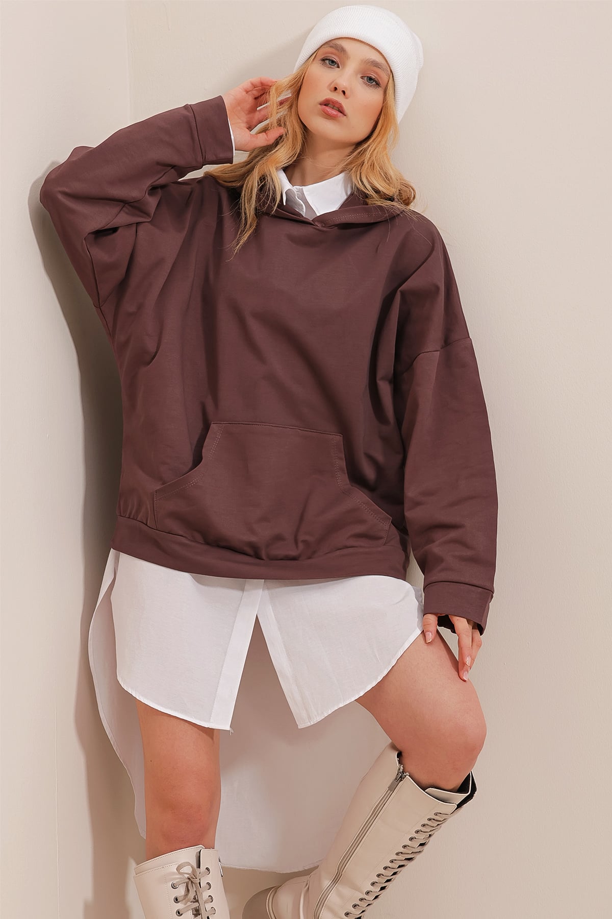 Kapüşonlu Kanguru Cepli Kalın Sweatshirt - Kahverengi