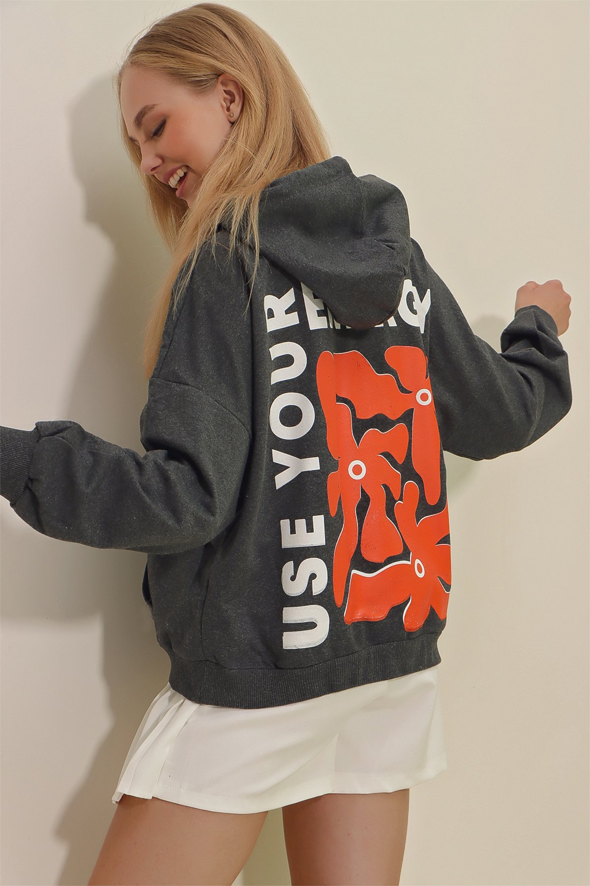 Kapüşonlu Ön Ve Arka Energy Baskılı Sweatshirt - Antrasit