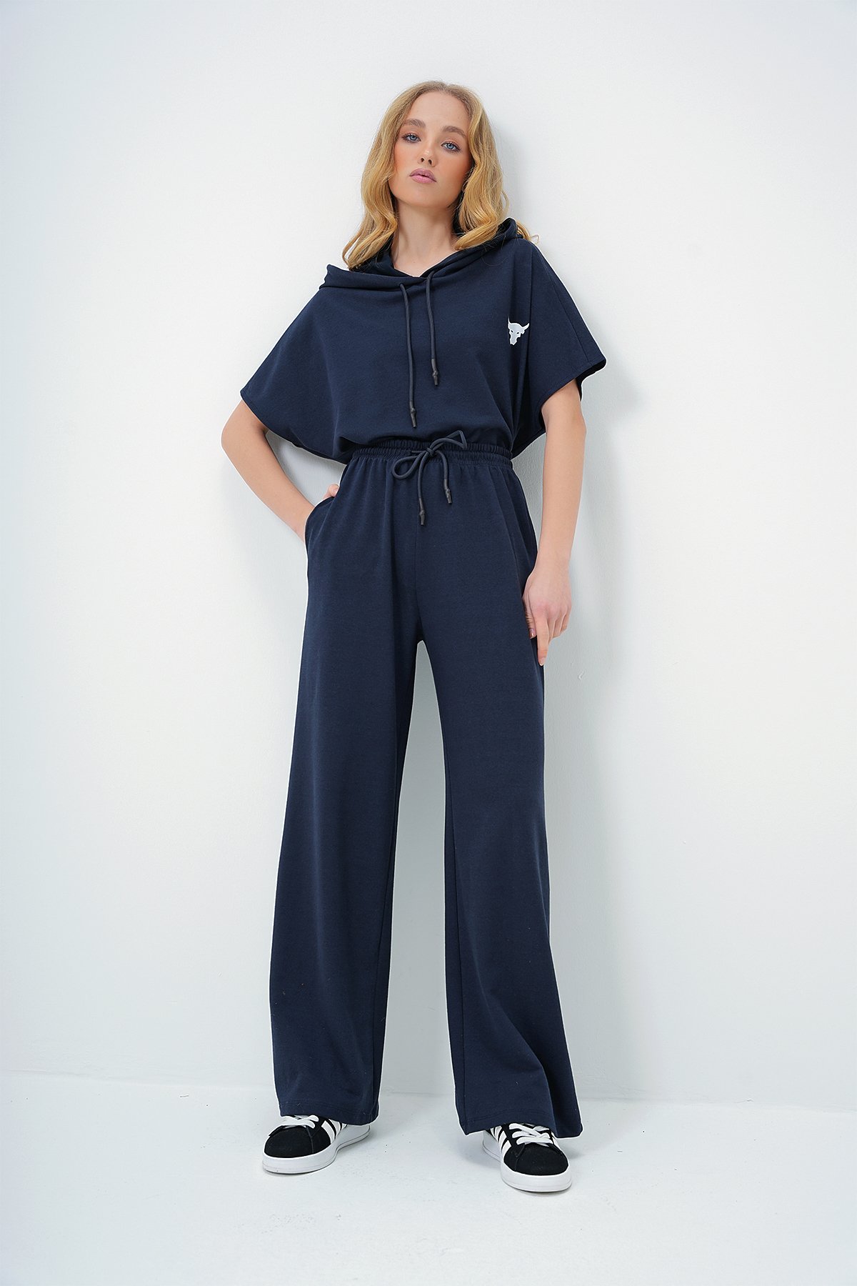 Kapüşonlu Oversize Crop Ve Çift Cepli Pantolon Takım - LACİVERT