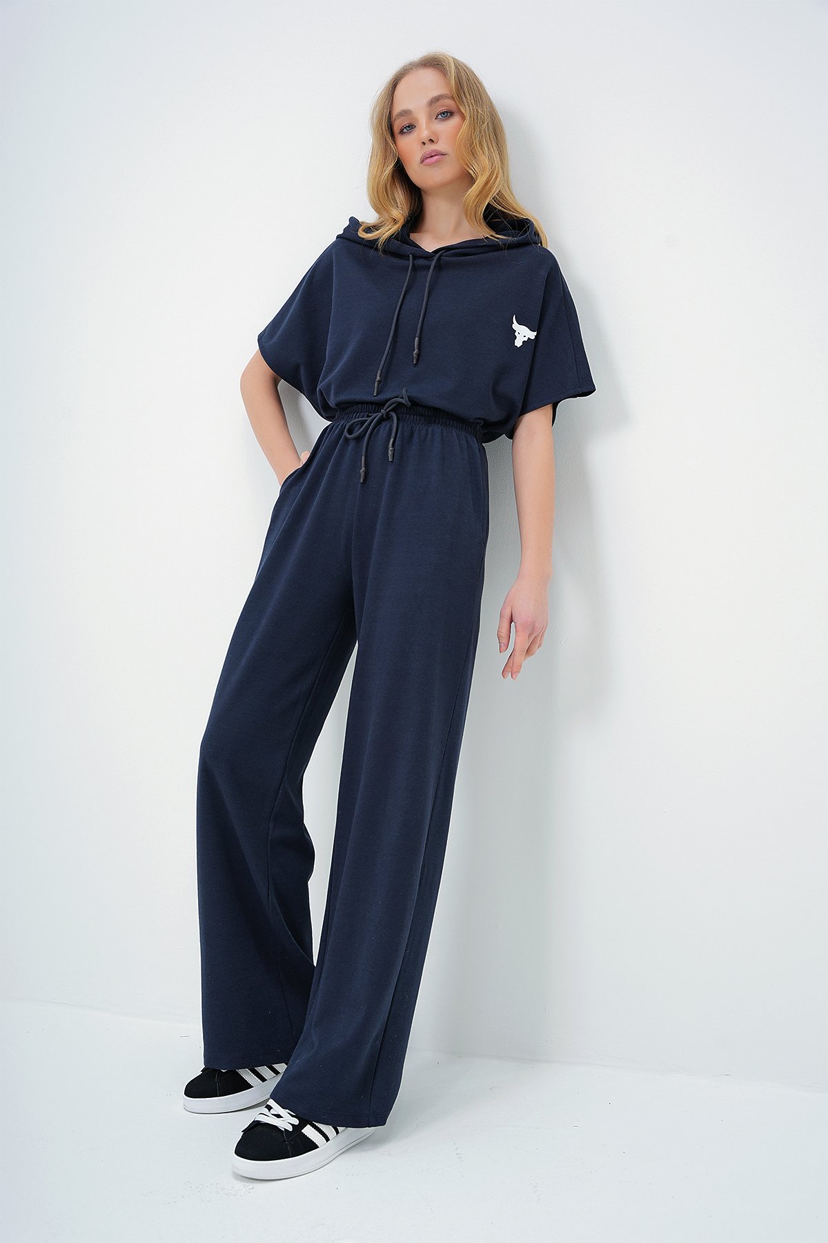 Kapüşonlu Oversize Crop Ve Çift Cepli Pantolon Takım - LACİVERT