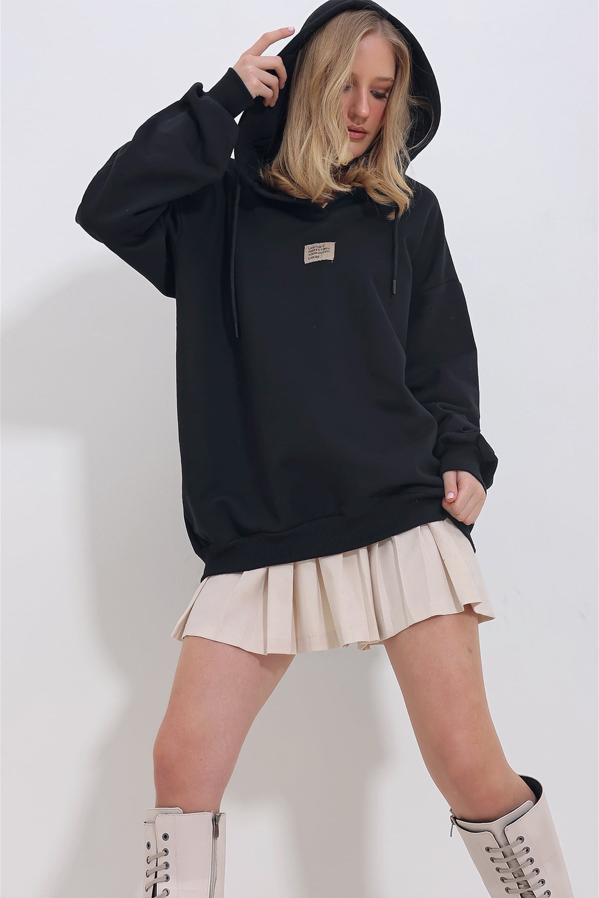 Kapüşonlu Oversize İçi Şardonlu Sweatshirt - Siyah