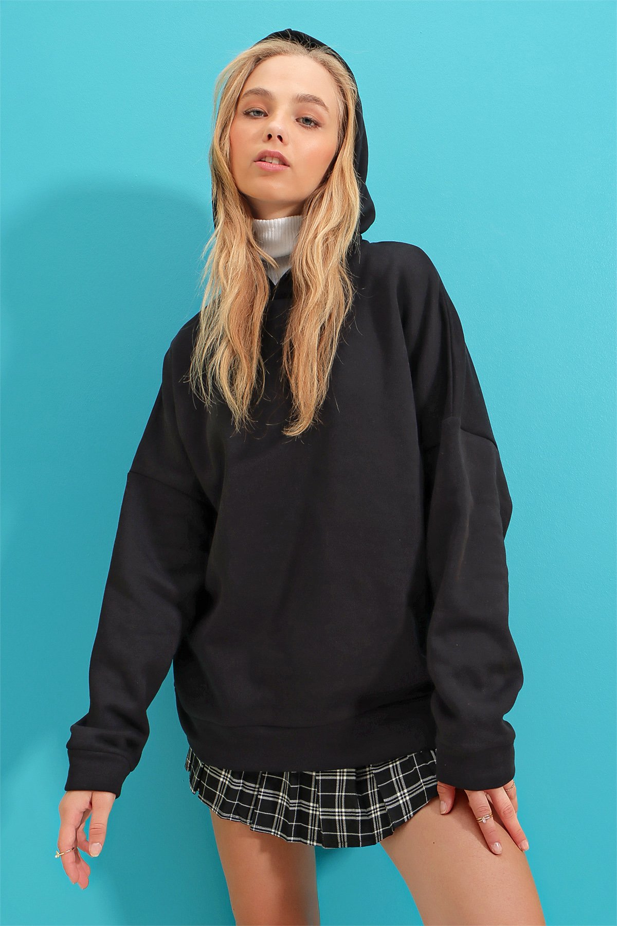 Kapüşonlu Oversize Kalın Basen Boy 3 İplik Şardonlu Sweatshirt - Siyah