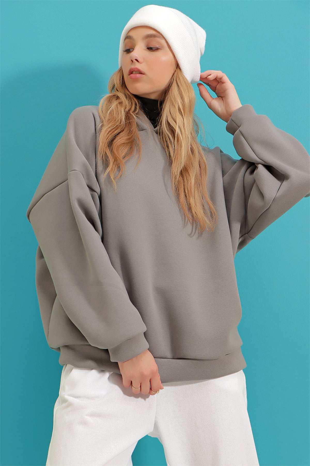 Kapüşonlu Oversize Kalın Basen Boy 3 İplik Şardonlu Sweatshirt - Gri